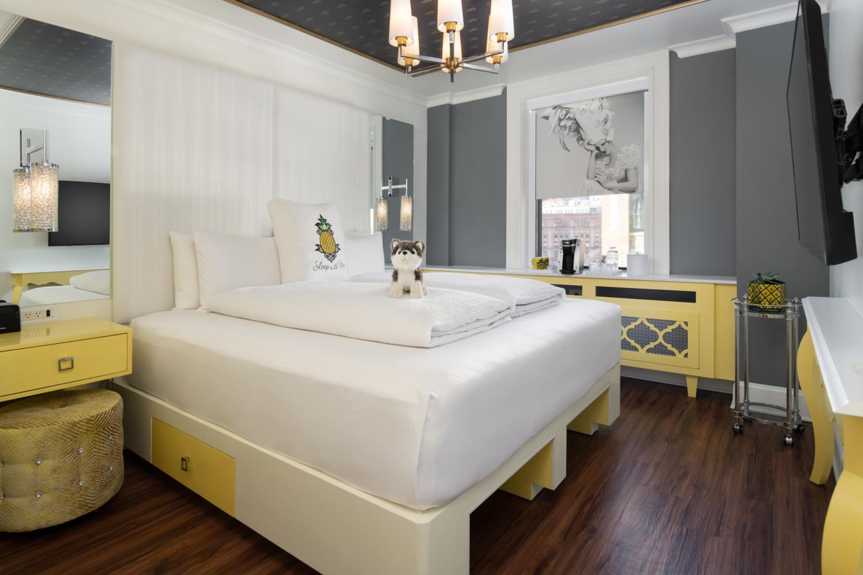 Boston Vacations - Staypineapple, A Delightful Hotel, South End - Property Image 6