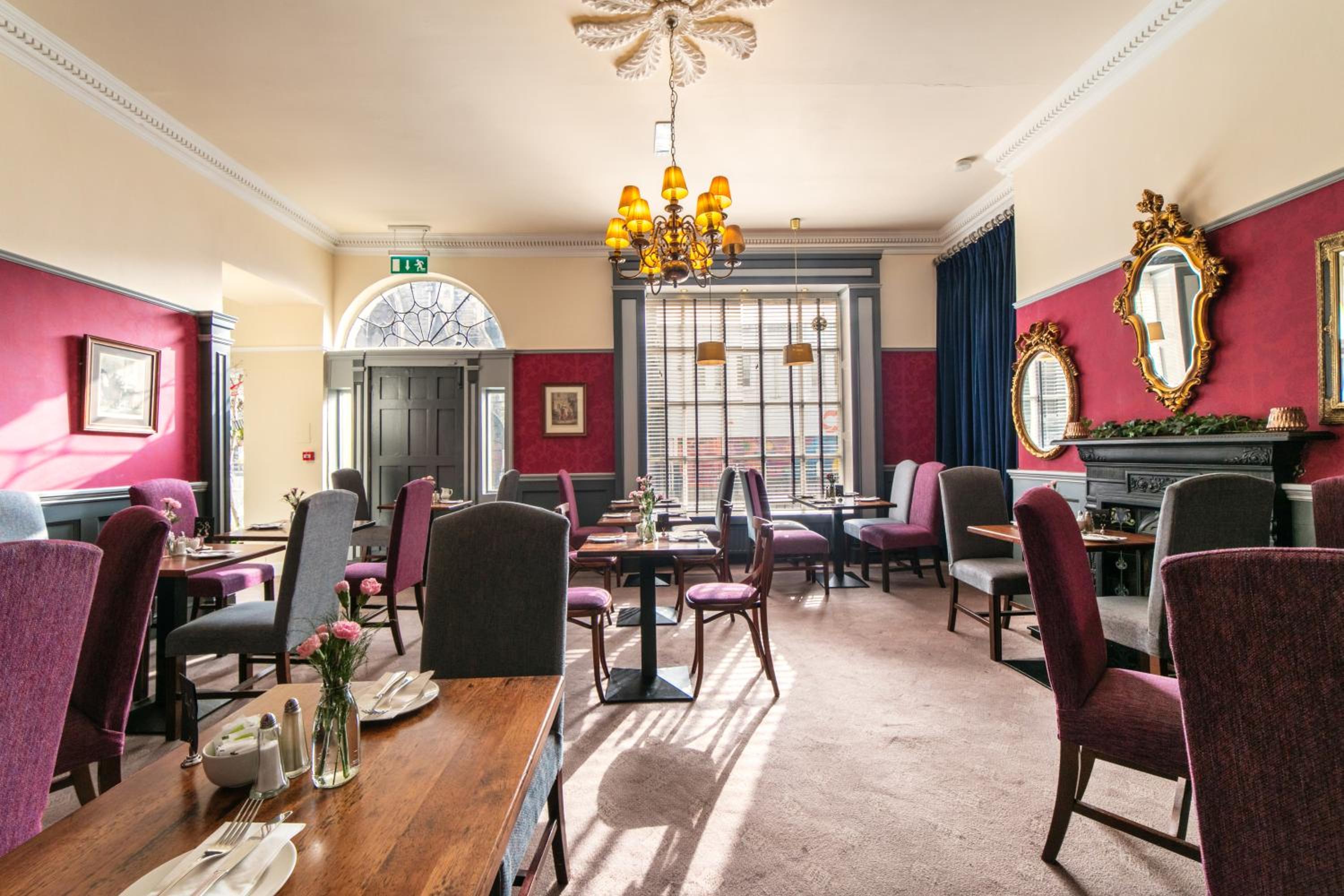 Harry Clarke Mews at the Castle Hotel