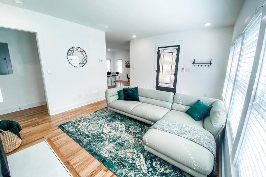 All New! King Bed! 3 Miles to Downtown! view 3