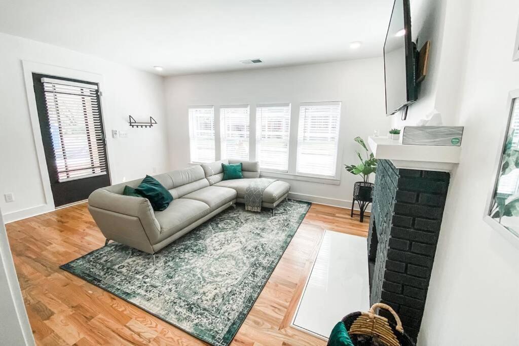 All New! King Bed! 3 Miles to Downtown! view 2