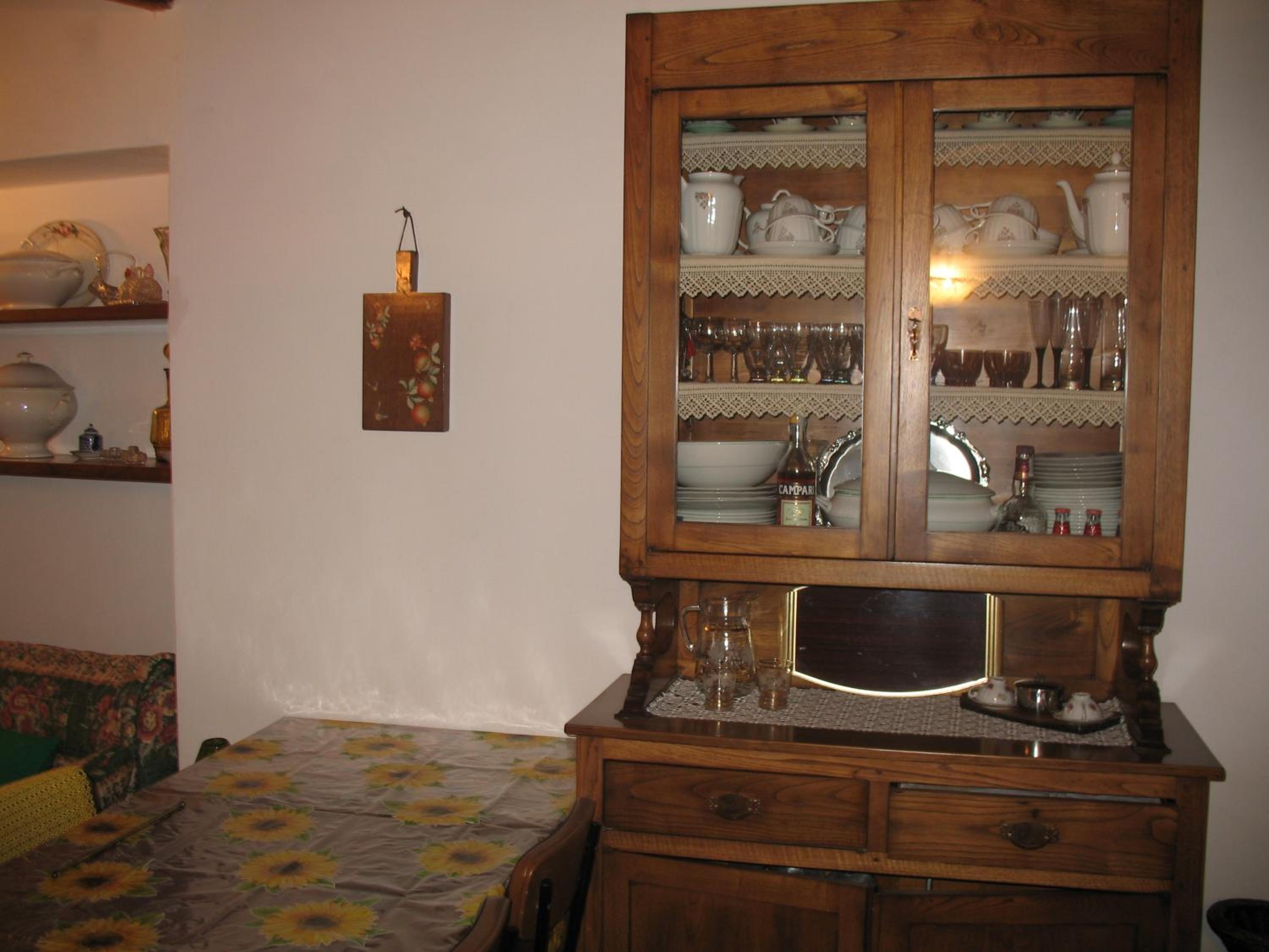 The Costantinos home in the green heart of Tuscany view 4
