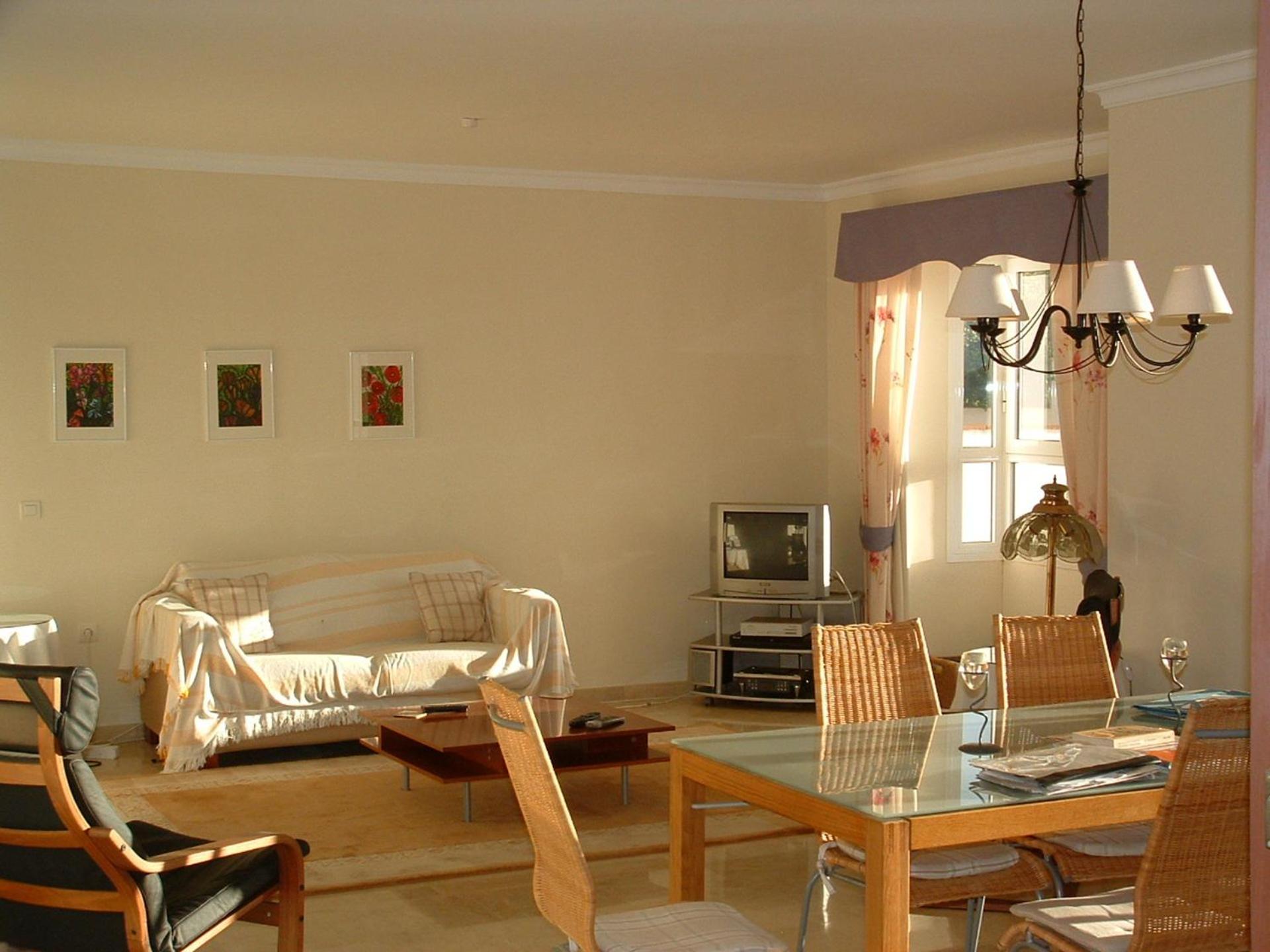 Luxury villa at Alhaurin Golf nr Mijas, pvt heated pool, wifi, aircon, fab views photo 5