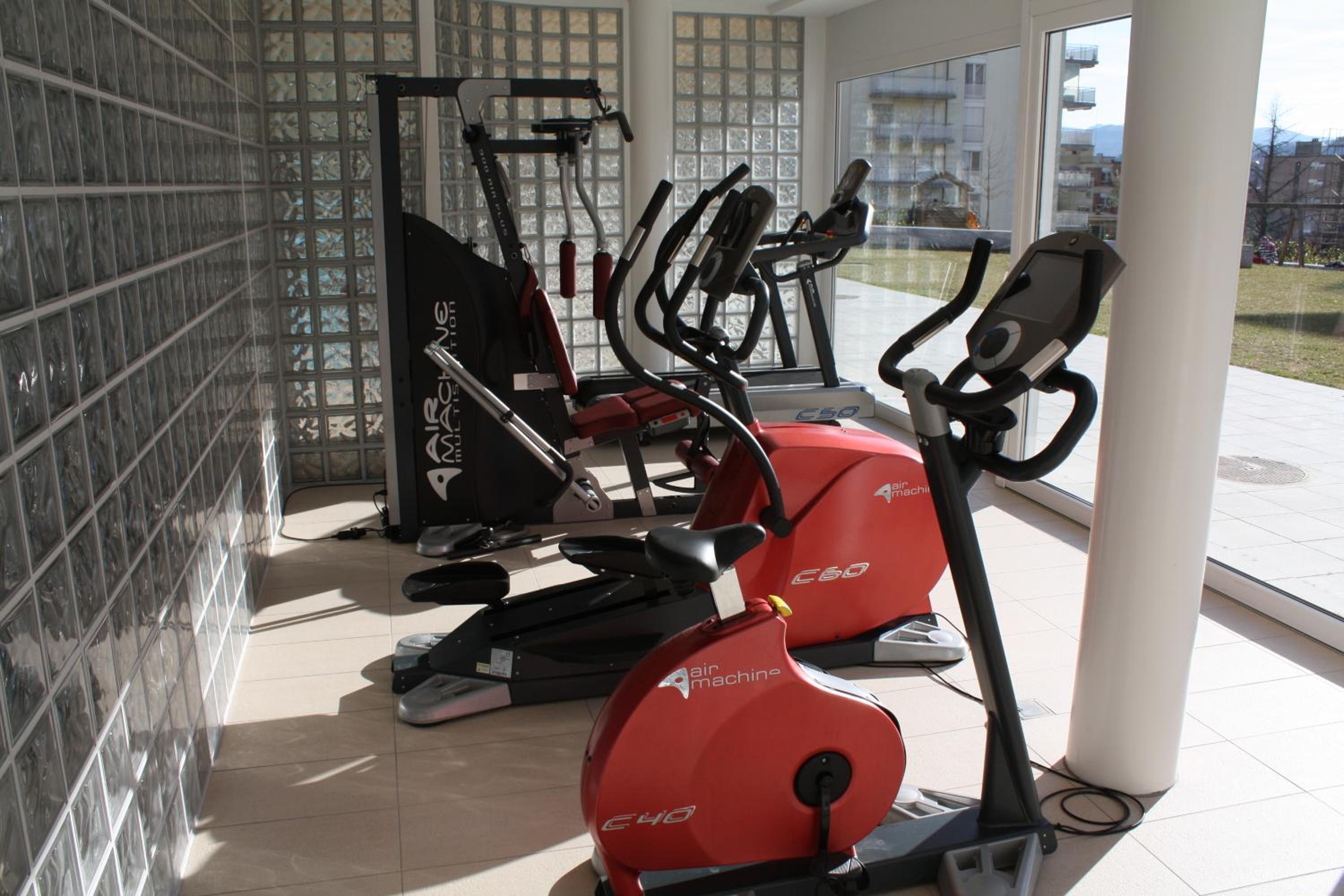 Indoor Swimming Pool, Sauna, Fitness, Private Gardens, Spacious Modern Apartment view 2