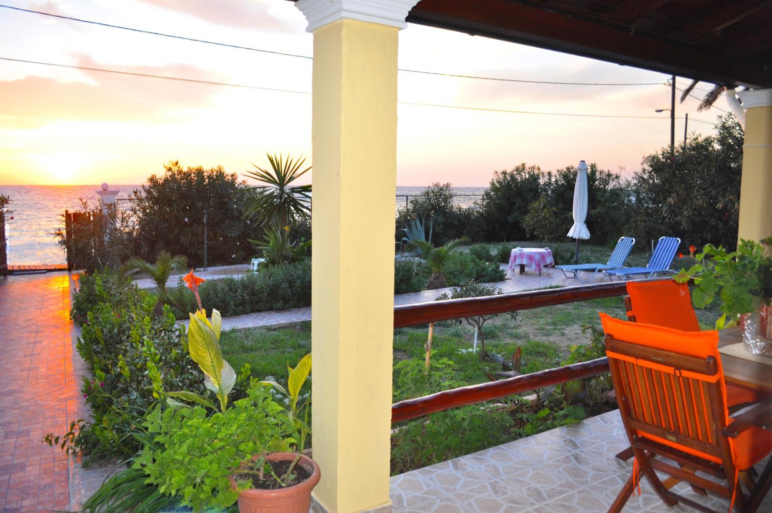 Beachfront Vacation Home "EFTICHIA" photo 5