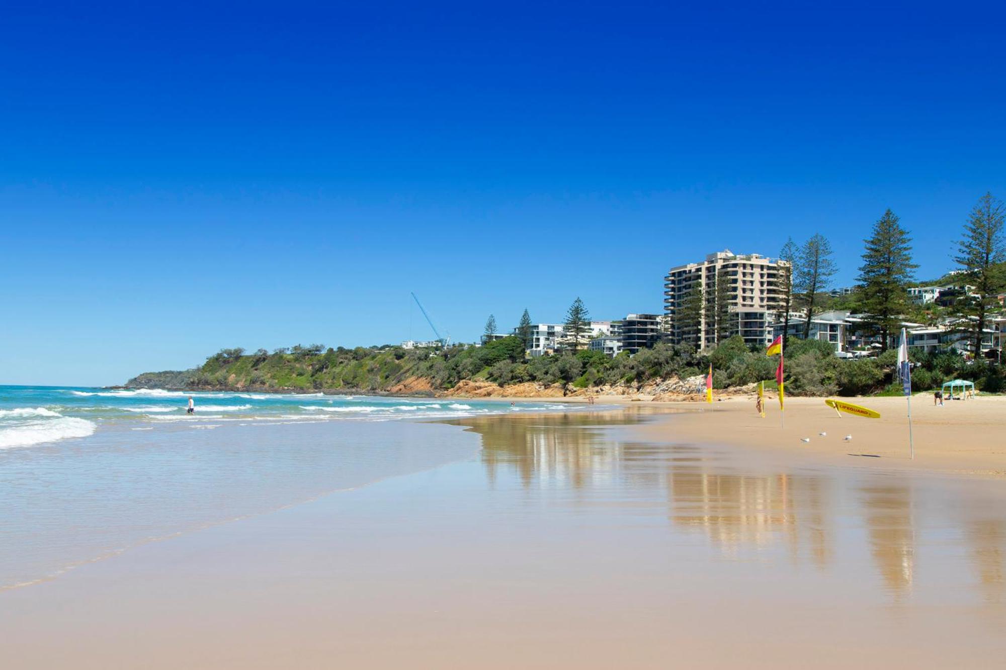 The White House - Spectacular Ocean Views, WiFi, Central Coolum
