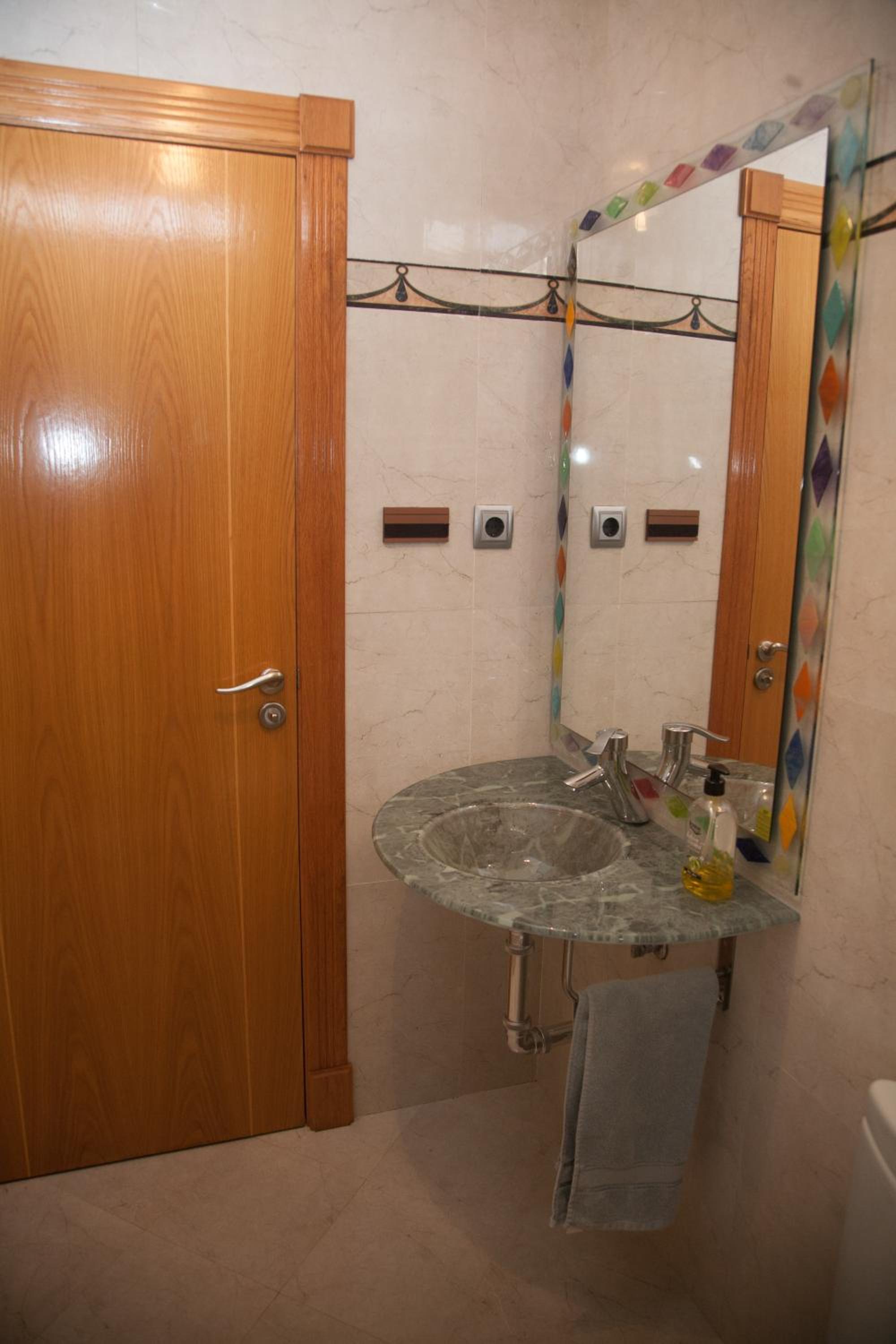 Photo 37