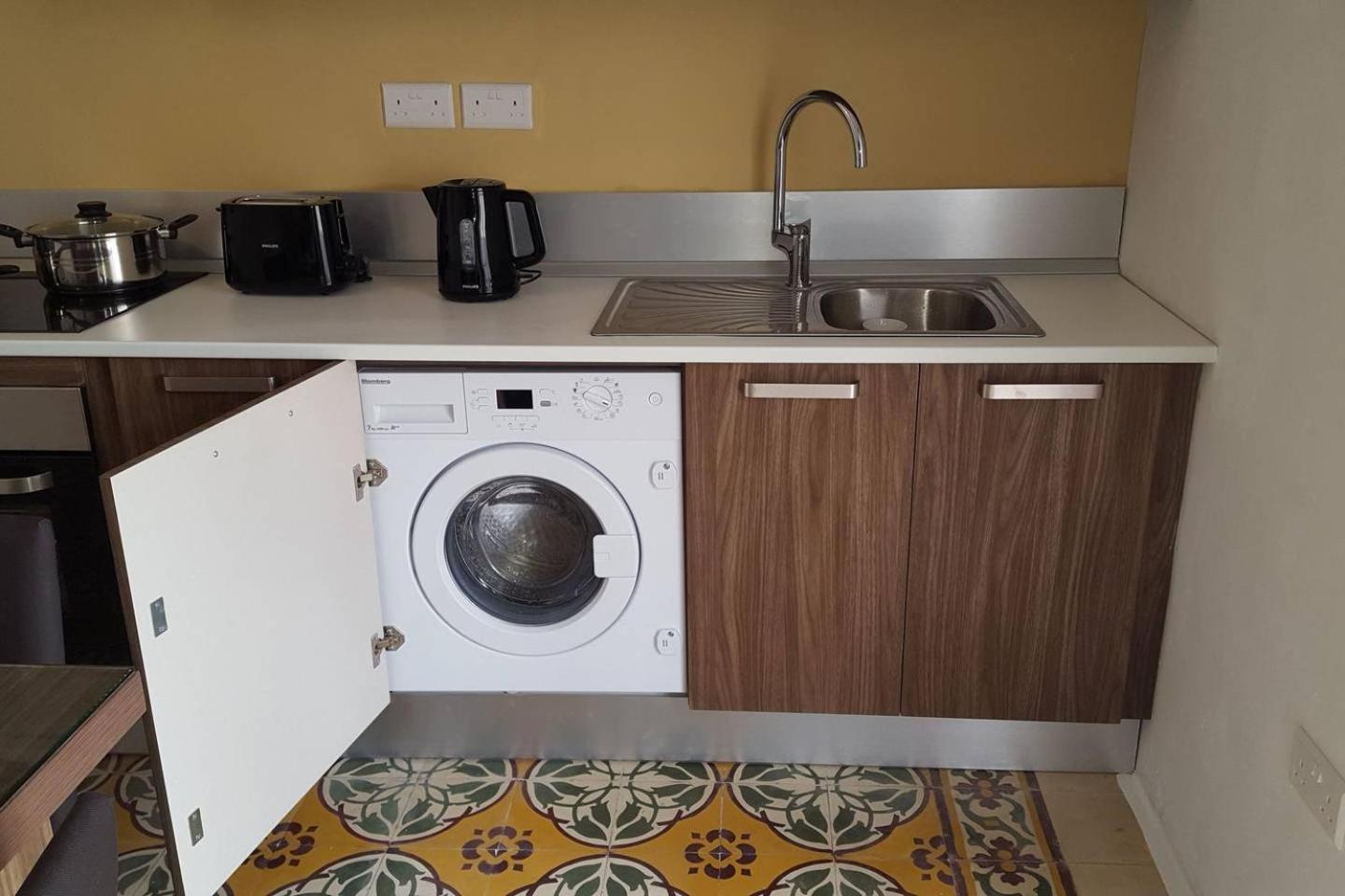 Fully Air-Conditioned Traditional Maltese House