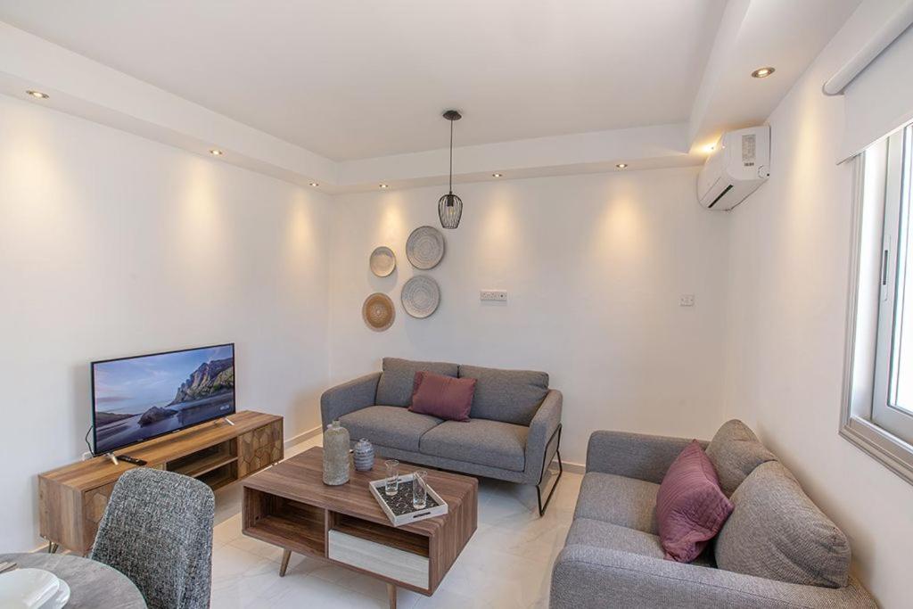 Apt Misia Enas - Modern 2 Bedroom Apartment With Sea Views - Close To Ayia Napa view 3
