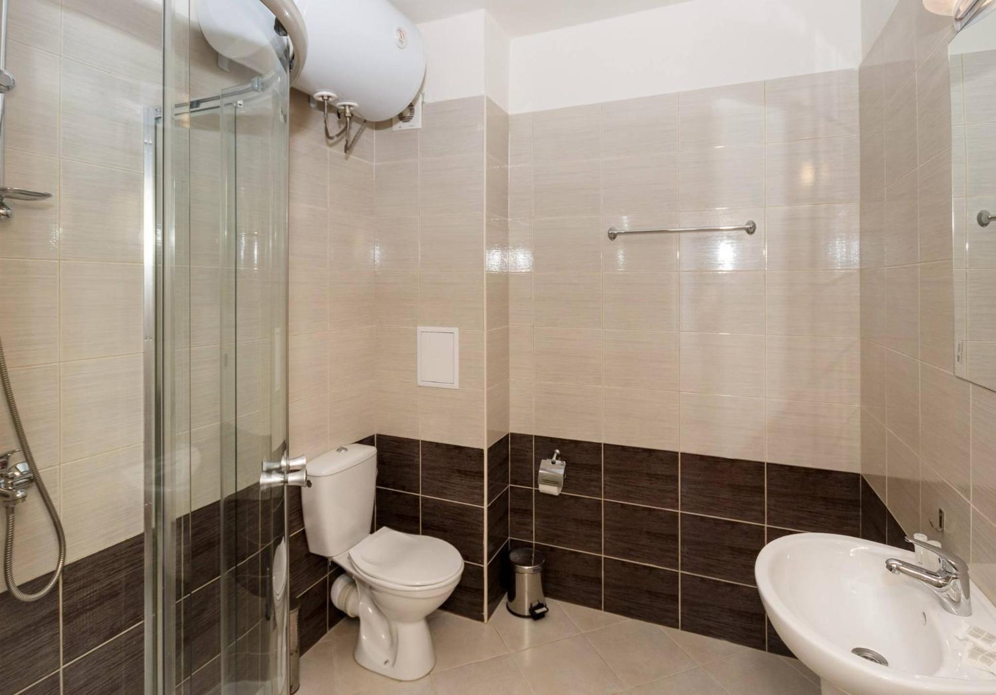 Charming 1 Bedroom Apartment for 2 People