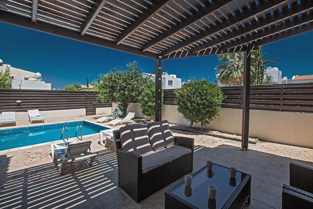 Villa Protaras Eos, Modern 3Bdr Protaras Villa With Pool, Short Walk