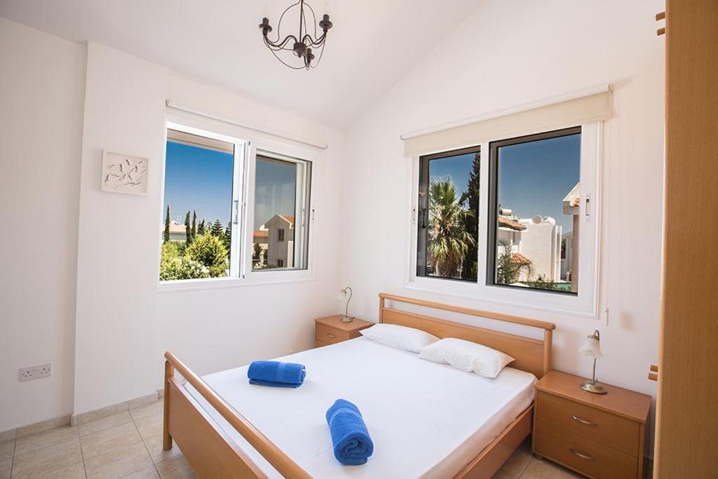 Villa Protaras Eos, Modern 3Bdr Protaras Villa With Pool, Short Walk