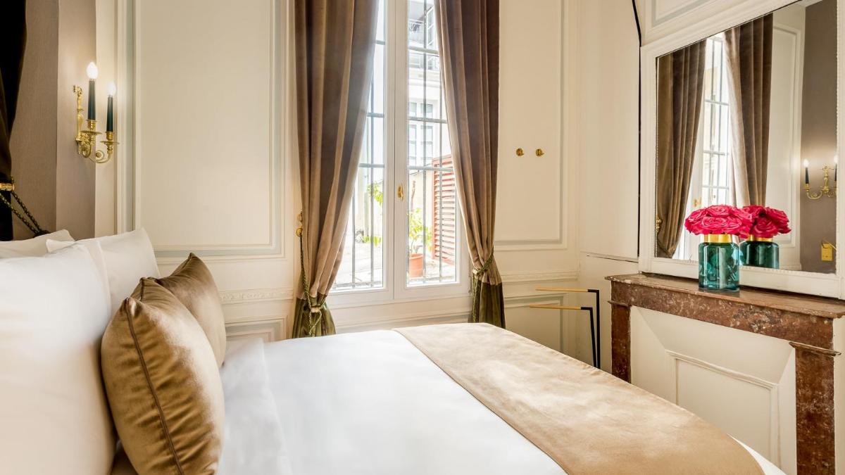 Luxury 3 Bedroom 2 Bathroom Palace Apartment - AC - Louvre