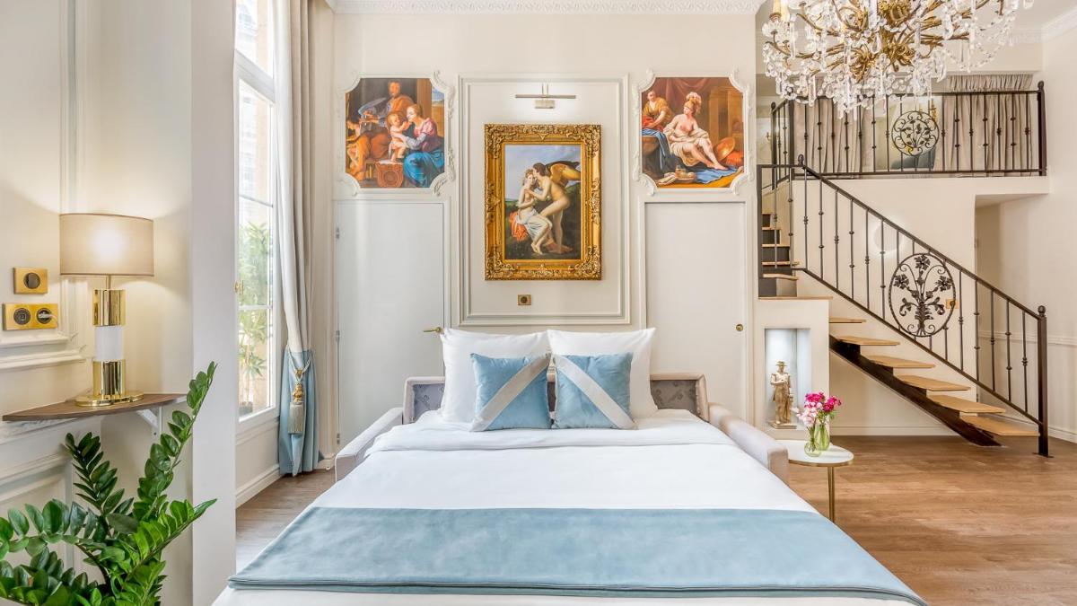 Luxury 3 Bedroom 2 Bathroom Palace Apartment - AC - Louvre