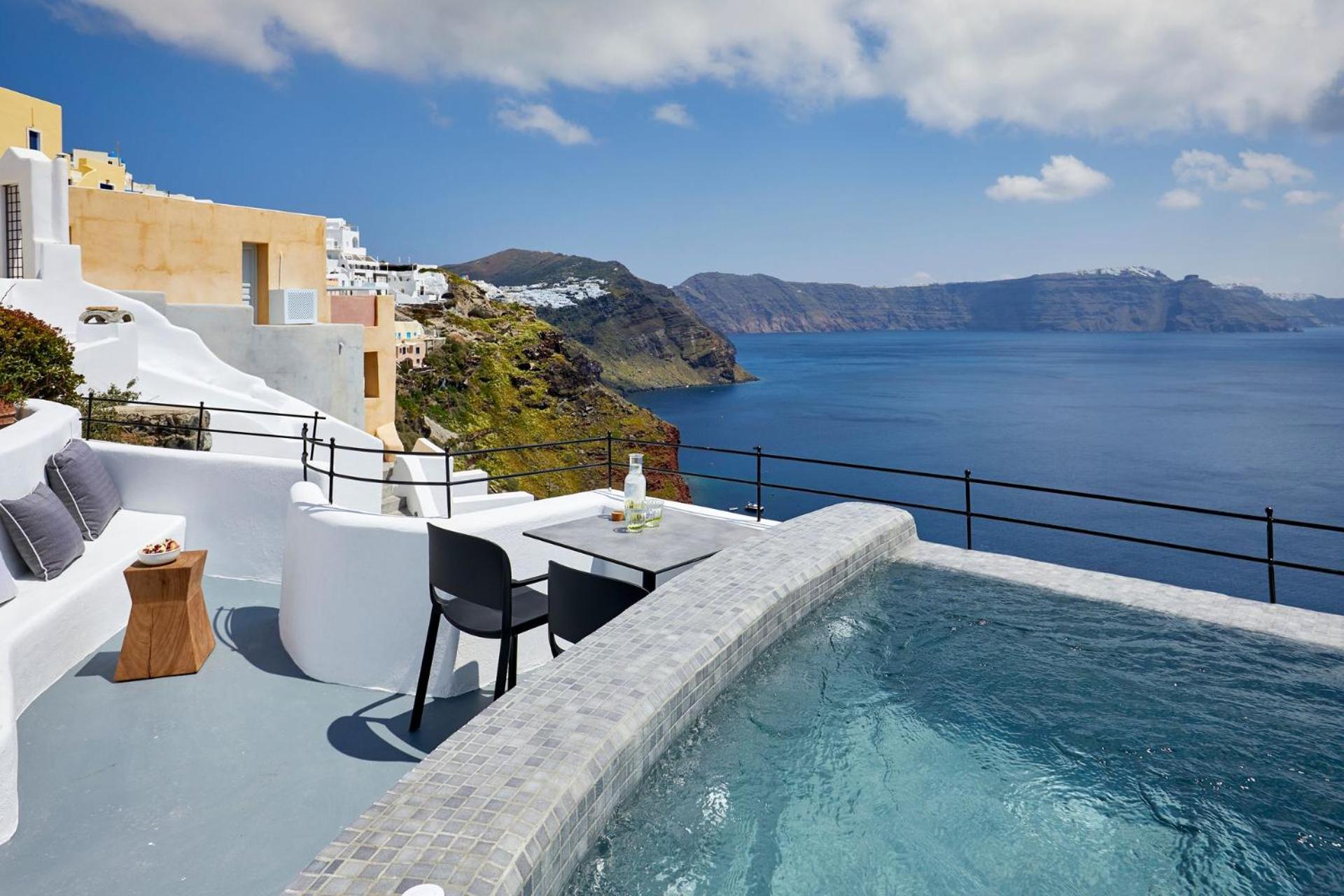 Deluxe 1 Bedroom Cave Villa Outdoor Hot Tub Santorini photo 5