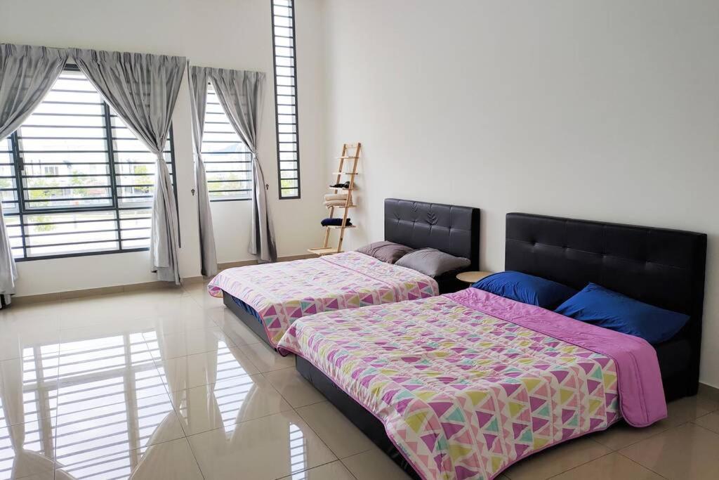 The Pallet house @ Bandar Sri Sendayan (Seremban) photo 2