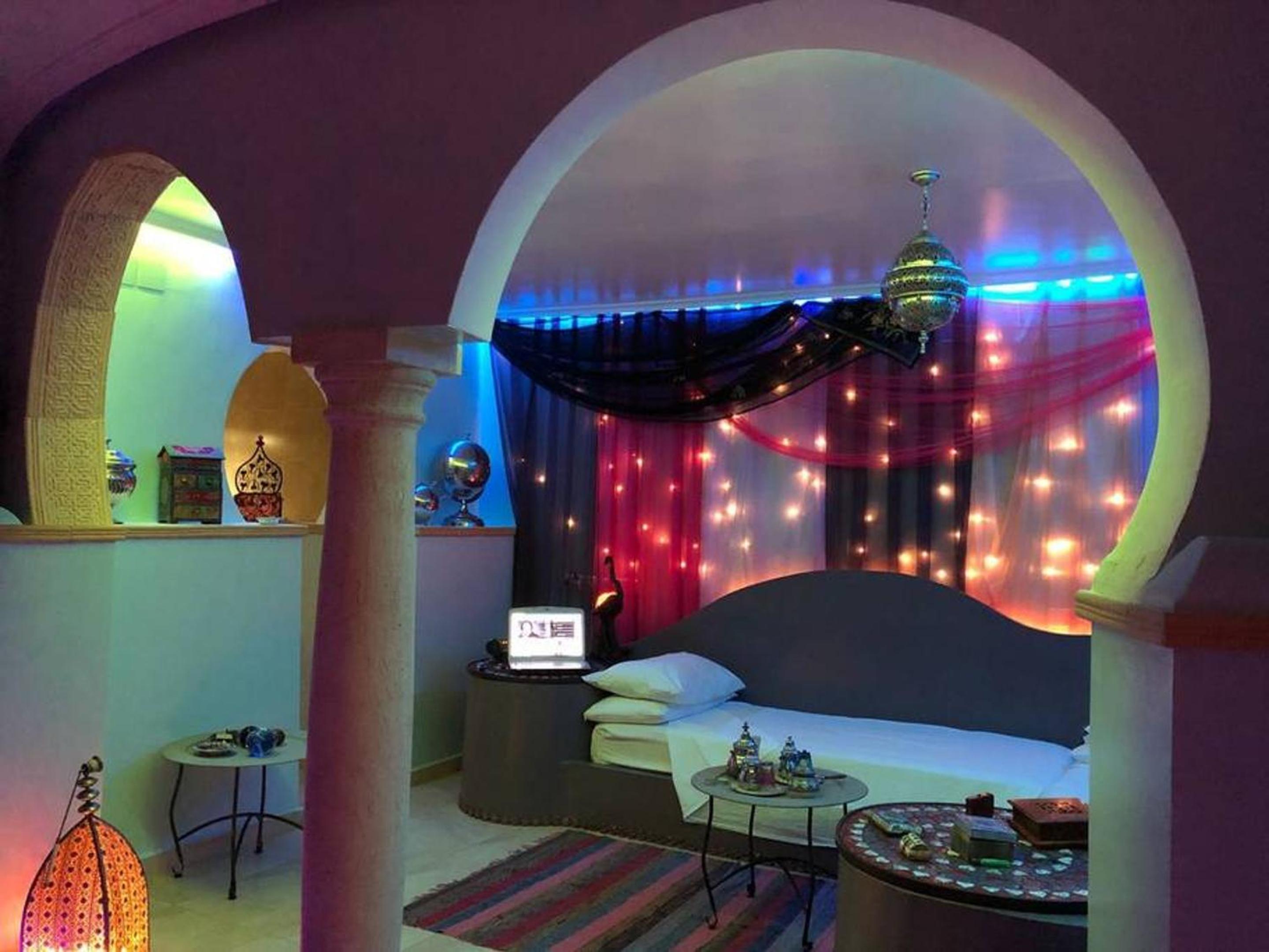 hotel room