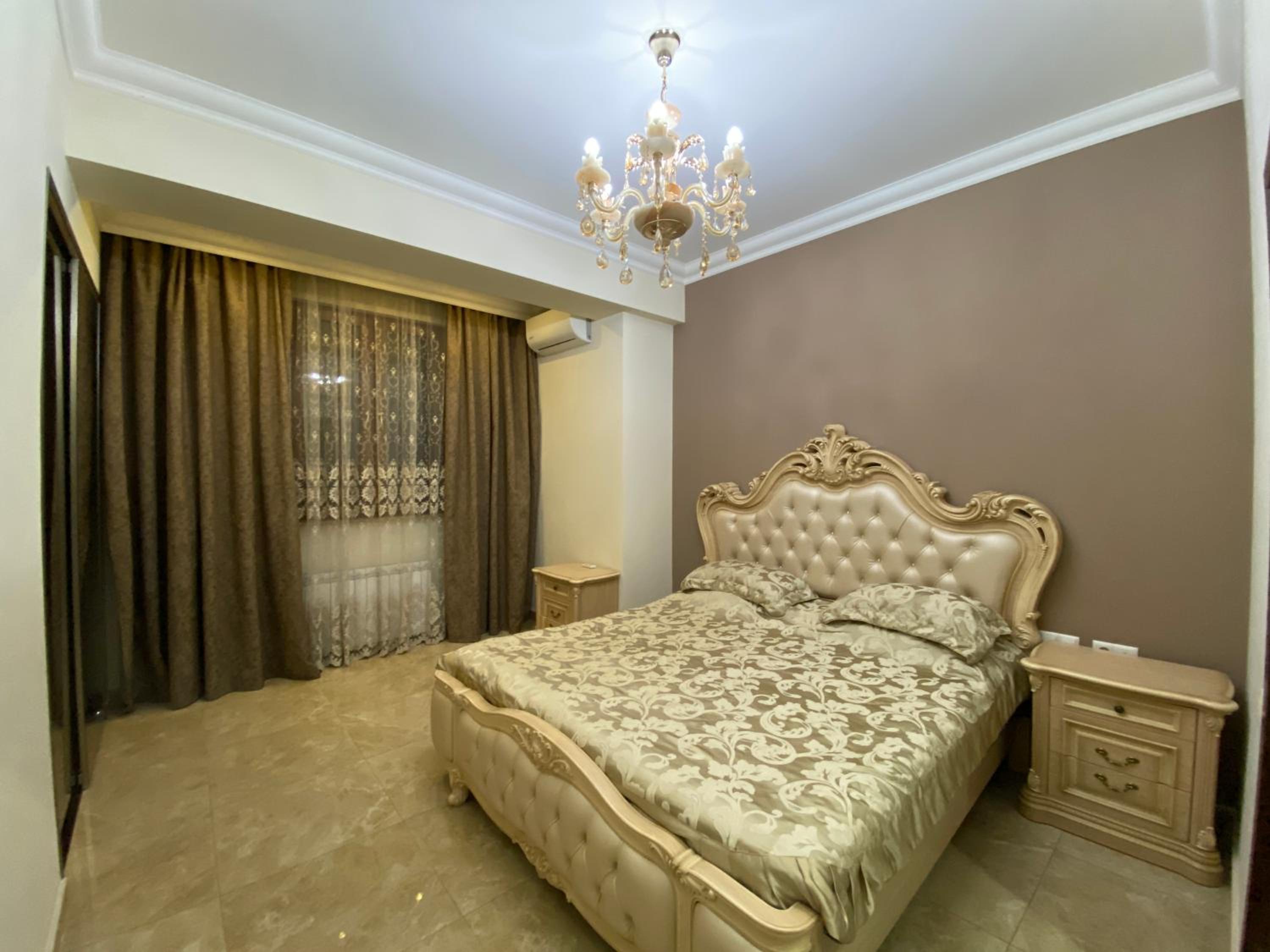 Teryan street 3 bedrooms Luxury and Unique apartment TT777