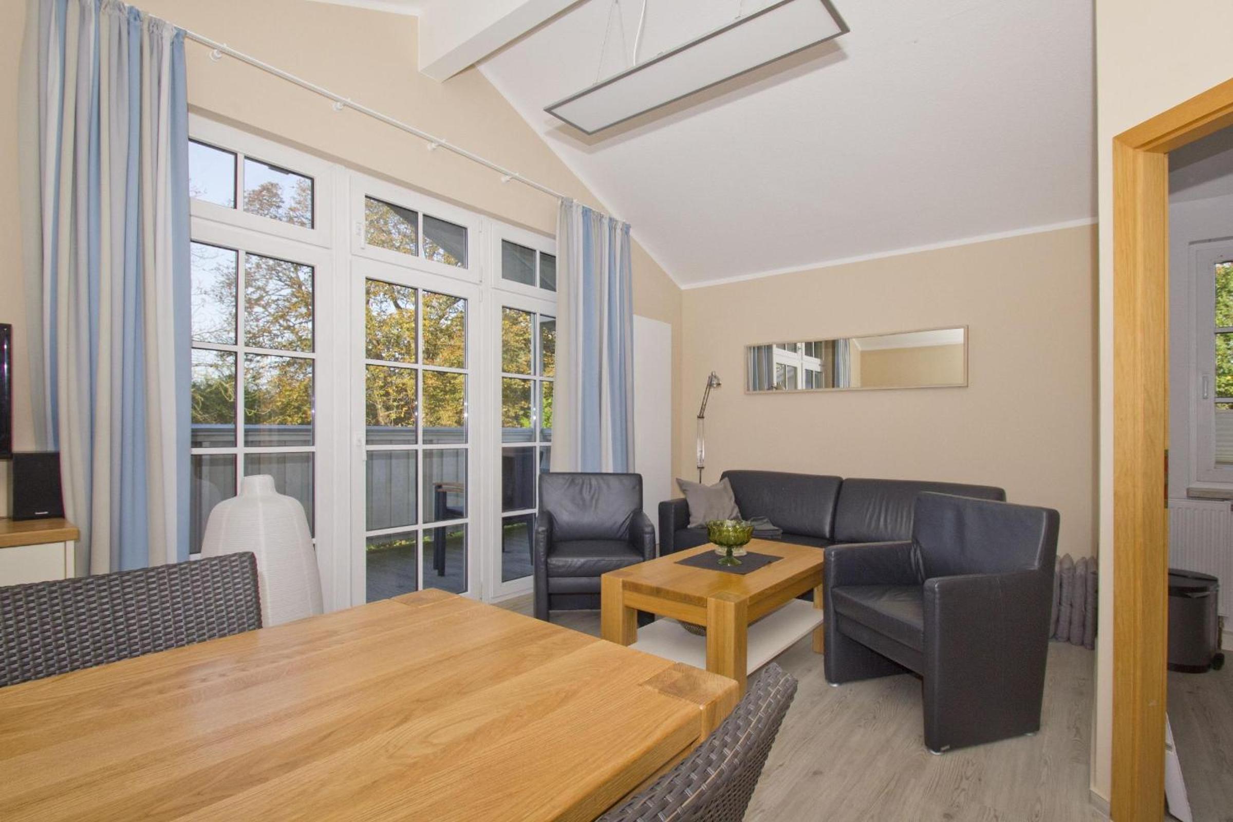 Haus Blick zur See Ferienwohnung 14 - mit Sauna- und Schwimmbadnutzung im AHOI Sellin