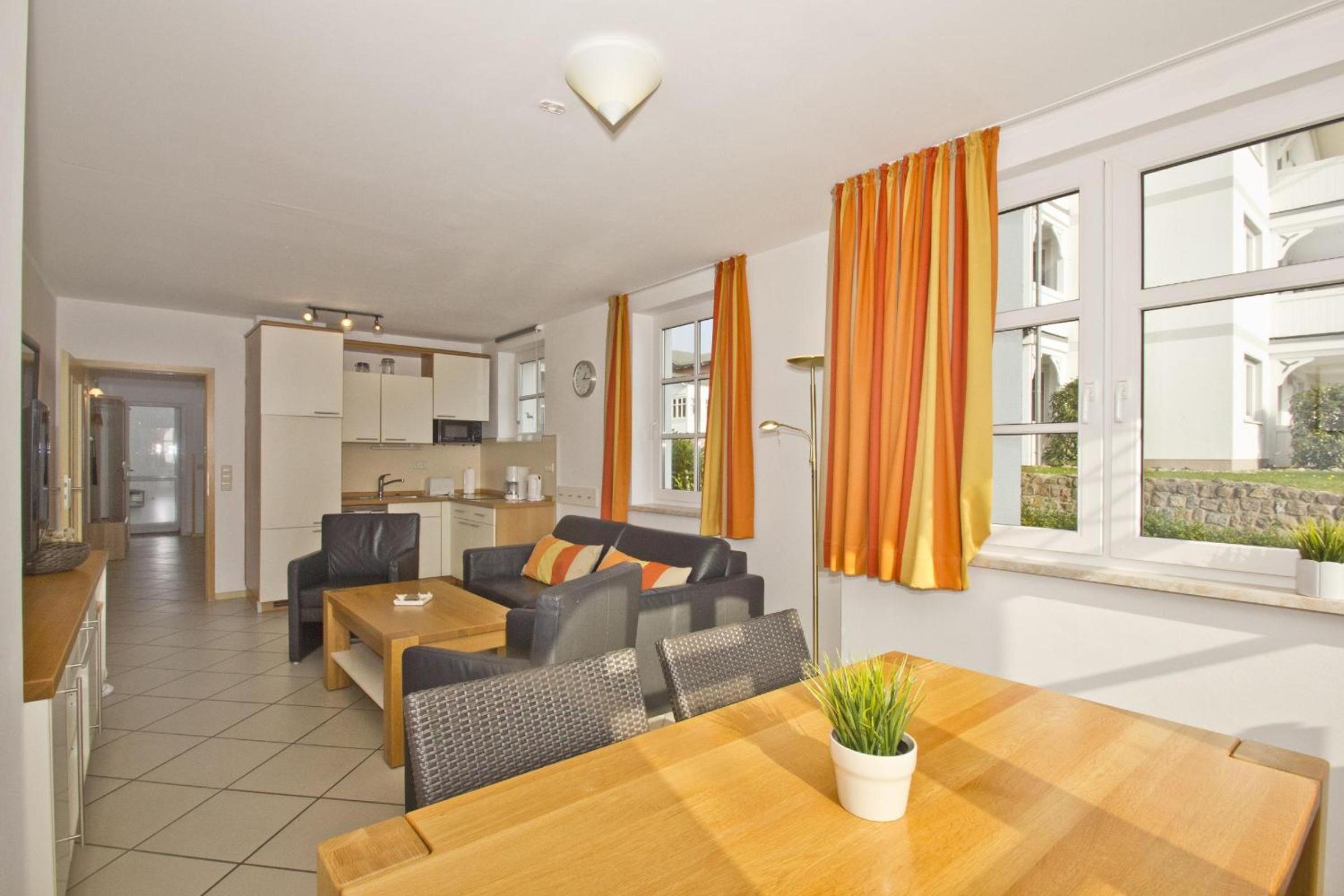 Haus Blick zur See Ferienwohnung 01 - mit Sauna- und Schwimmbadnutzung im AHOI Sellin