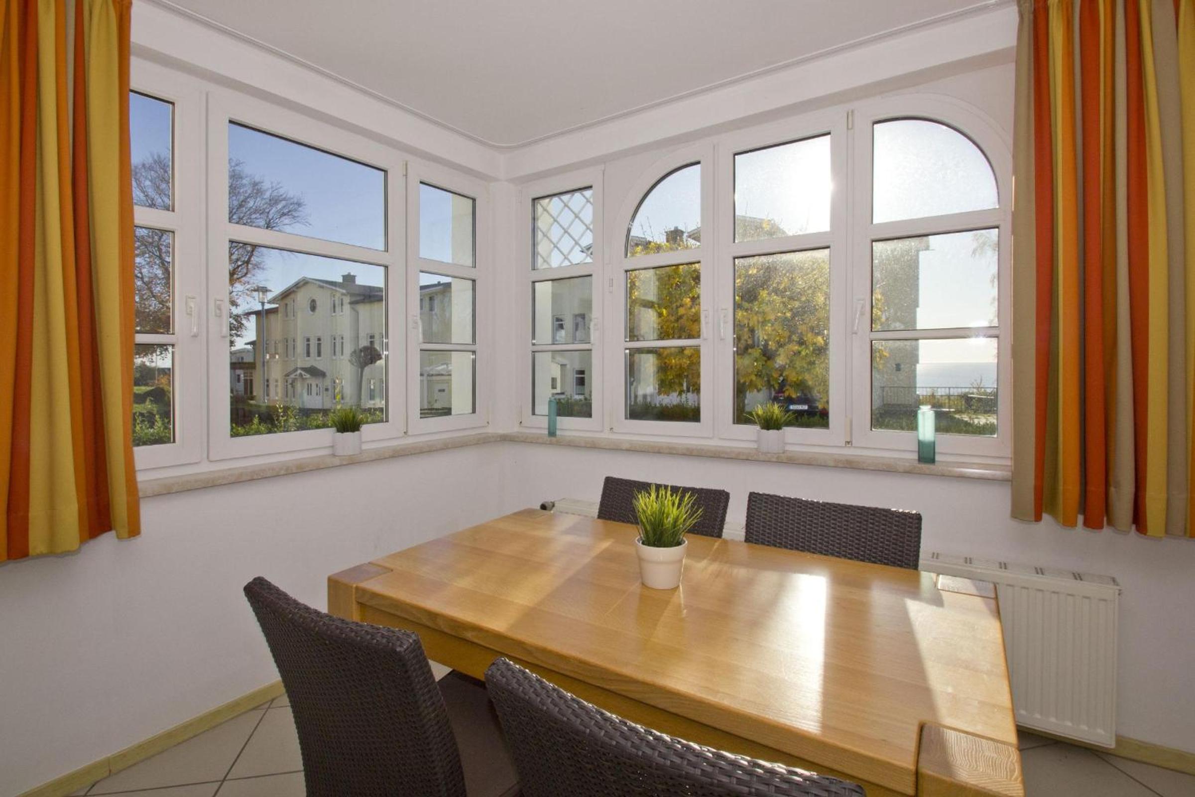 Haus Blick zur See Ferienwohnung 01 - mit Sauna- und Schwimmbadnutzung im AHOI Sellin