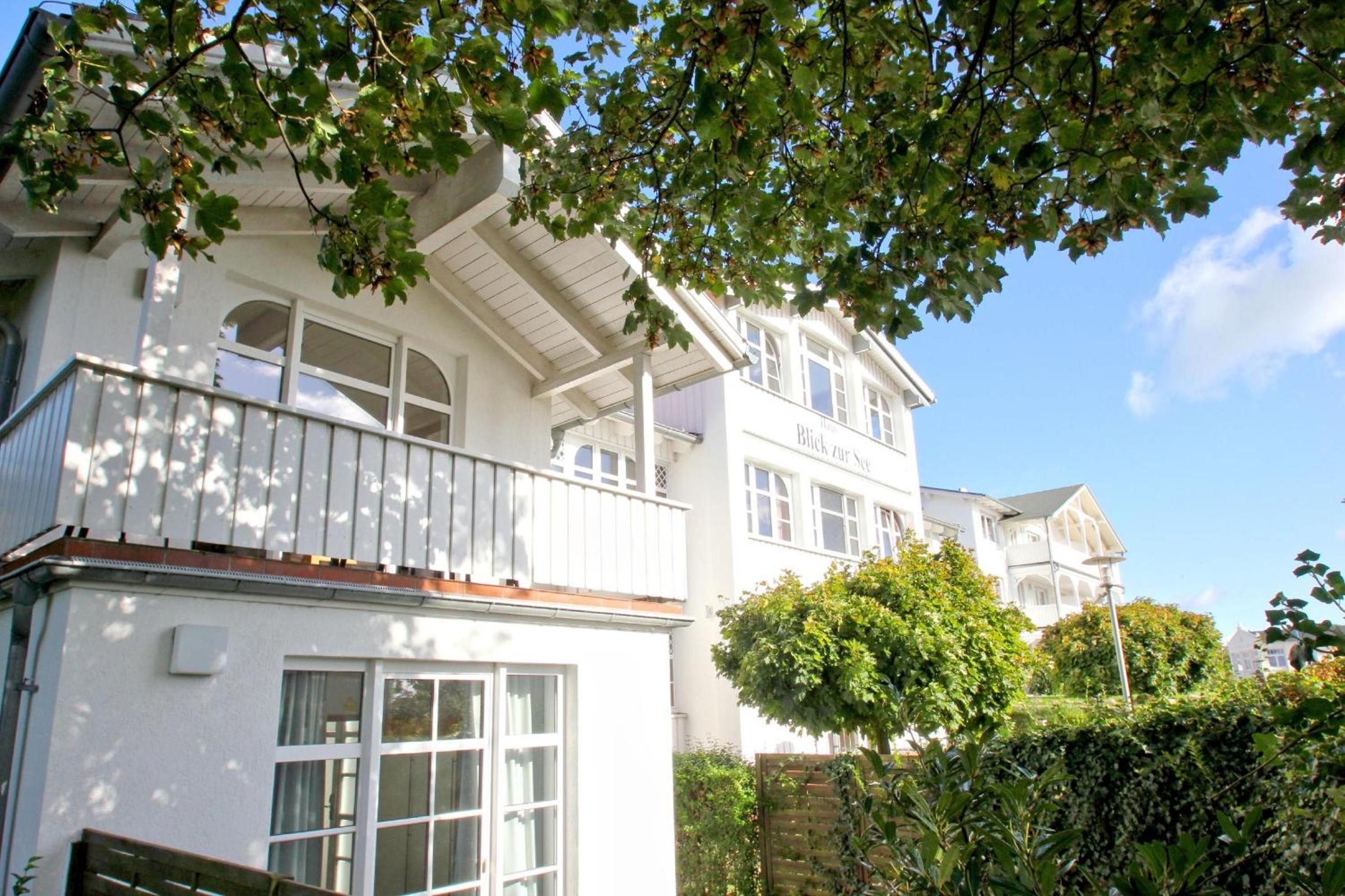 Haus Blick zur See Ferienwohnung 01 - mit Sauna- und Schwimmbadnutzung im AHOI Sellin