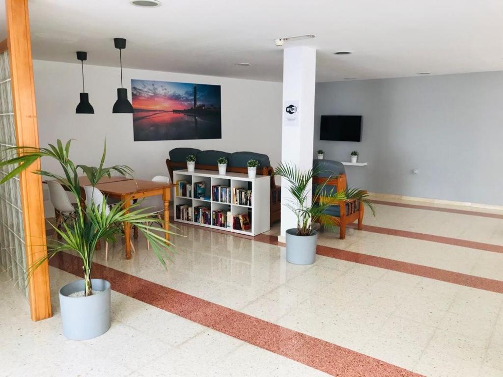 Apartamentos Europa, Playa del Inglés photo 4