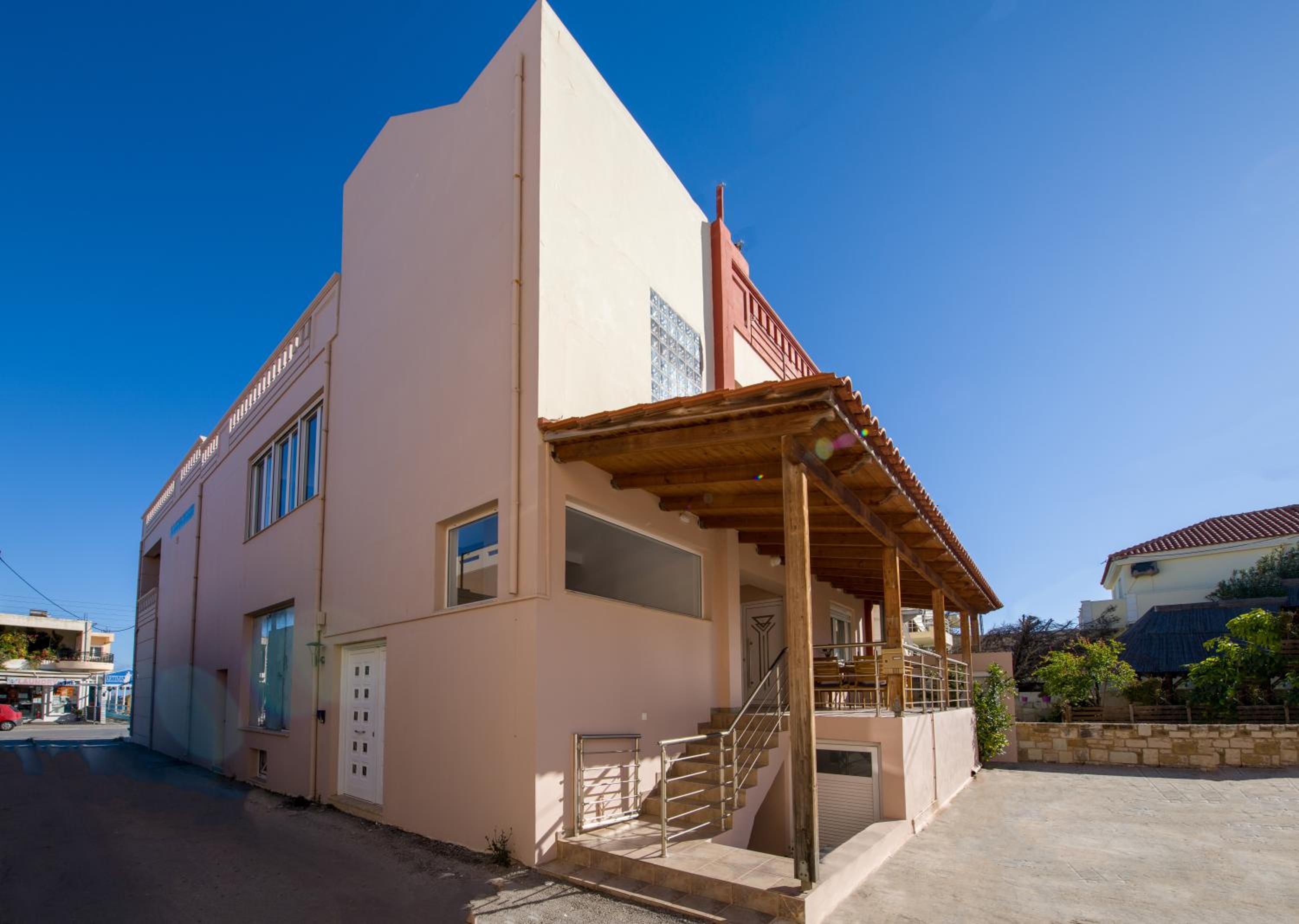 Hotel Manolia Dream Apartment 30m to the beach - Image 1