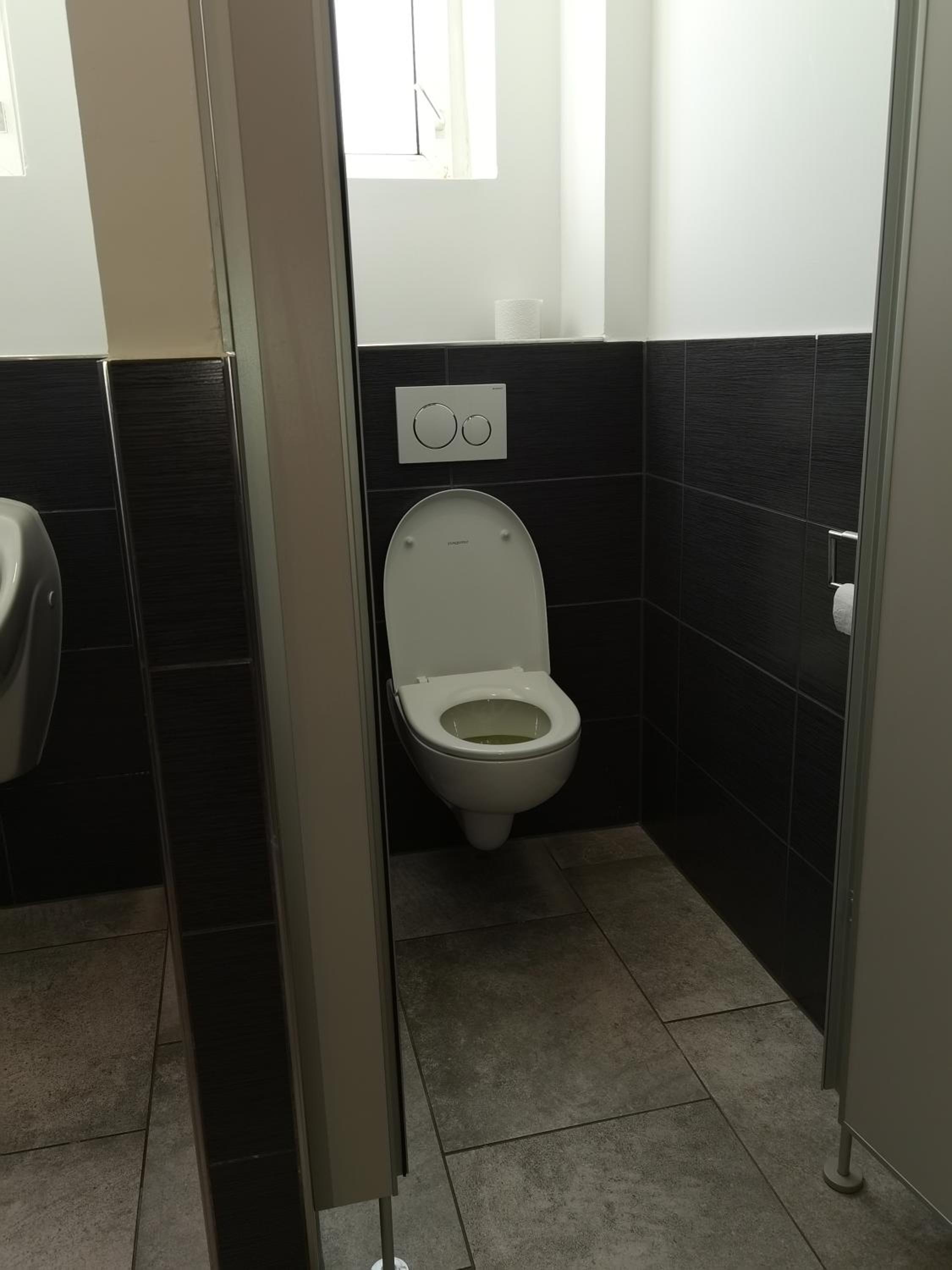 MAC City Hostel