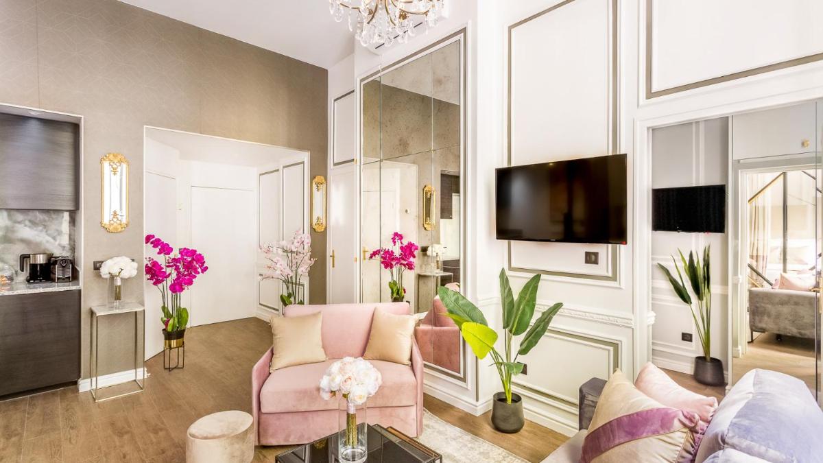 Luxury 3 bedroom Loft in Heritage Building - LE MARAIS