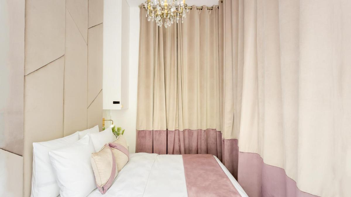 Luxury 3 bedroom Loft in Heritage Building - LE MARAIS