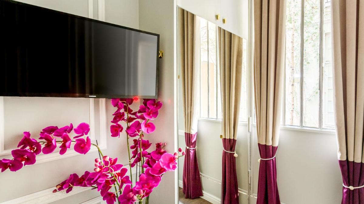 Luxury 3 bedroom Loft in Heritage Building - LE MARAIS