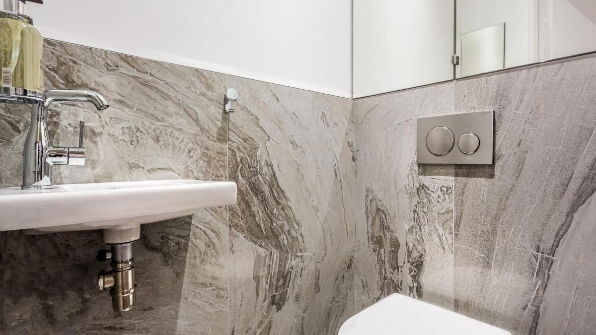 Luxury 3 bedroom Loft in Heritage Building - LE MARAIS
