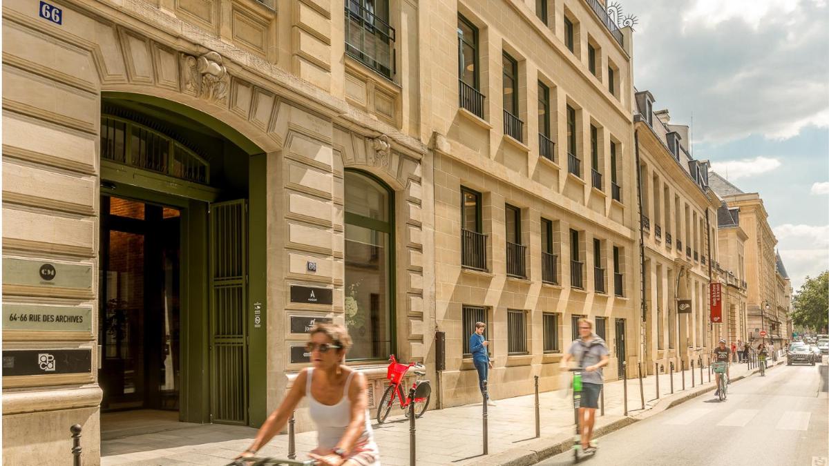 Luxury 3 bedroom Loft in Heritage Building - LE MARAIS
