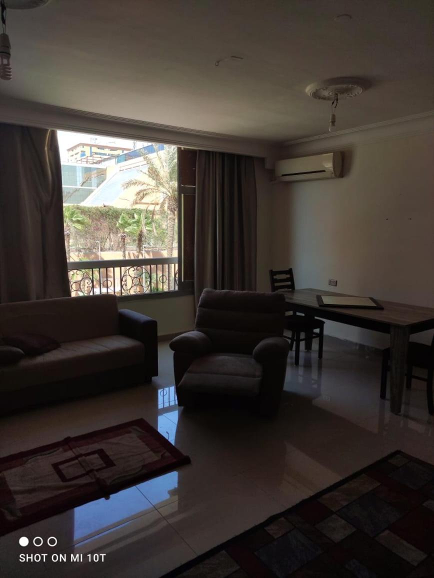 Full Flat cozy place terrific view