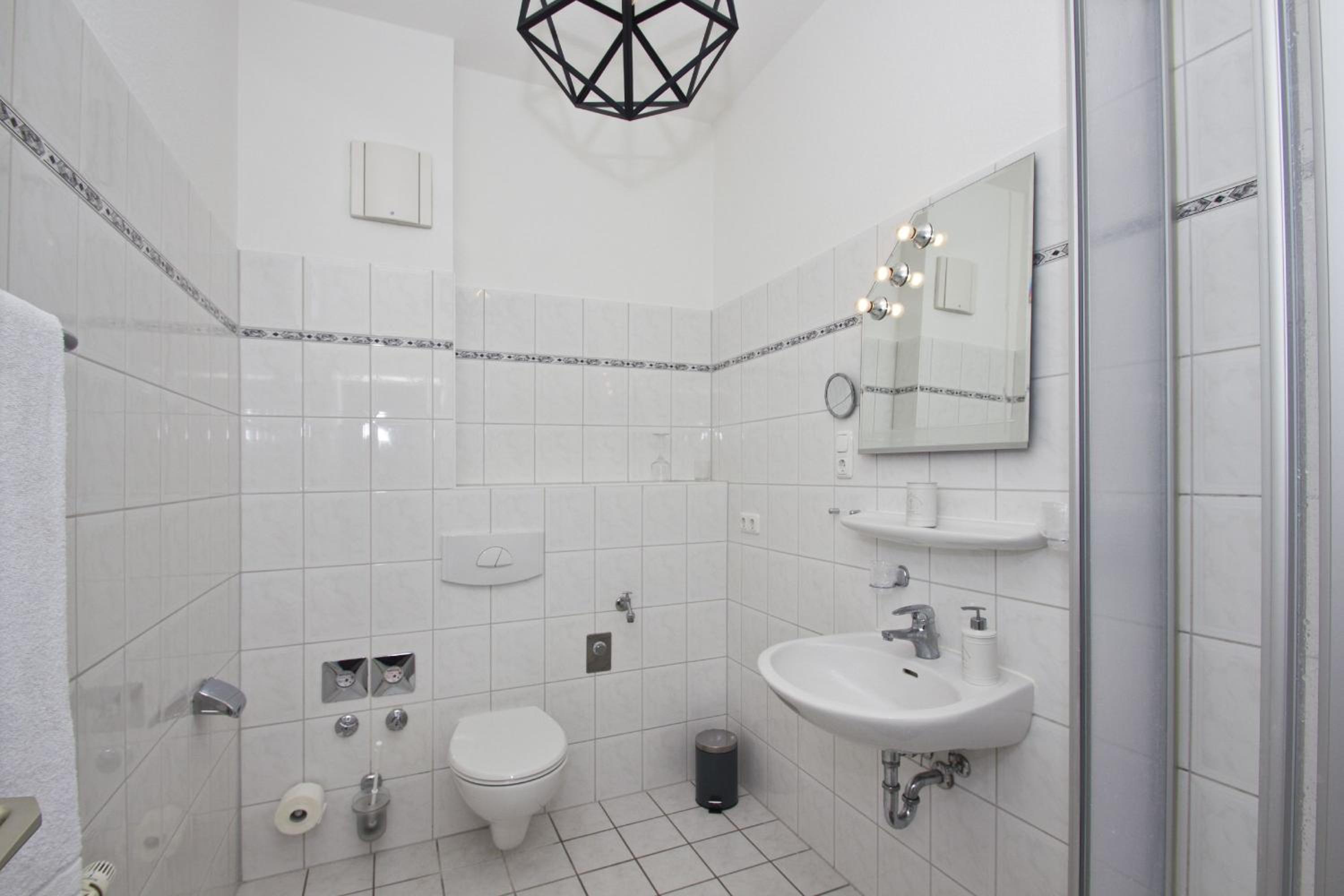 ruhige Lage, Ferienwohnung im Bäderstil mit Wintergarten - Villa Möwe FeWo 04