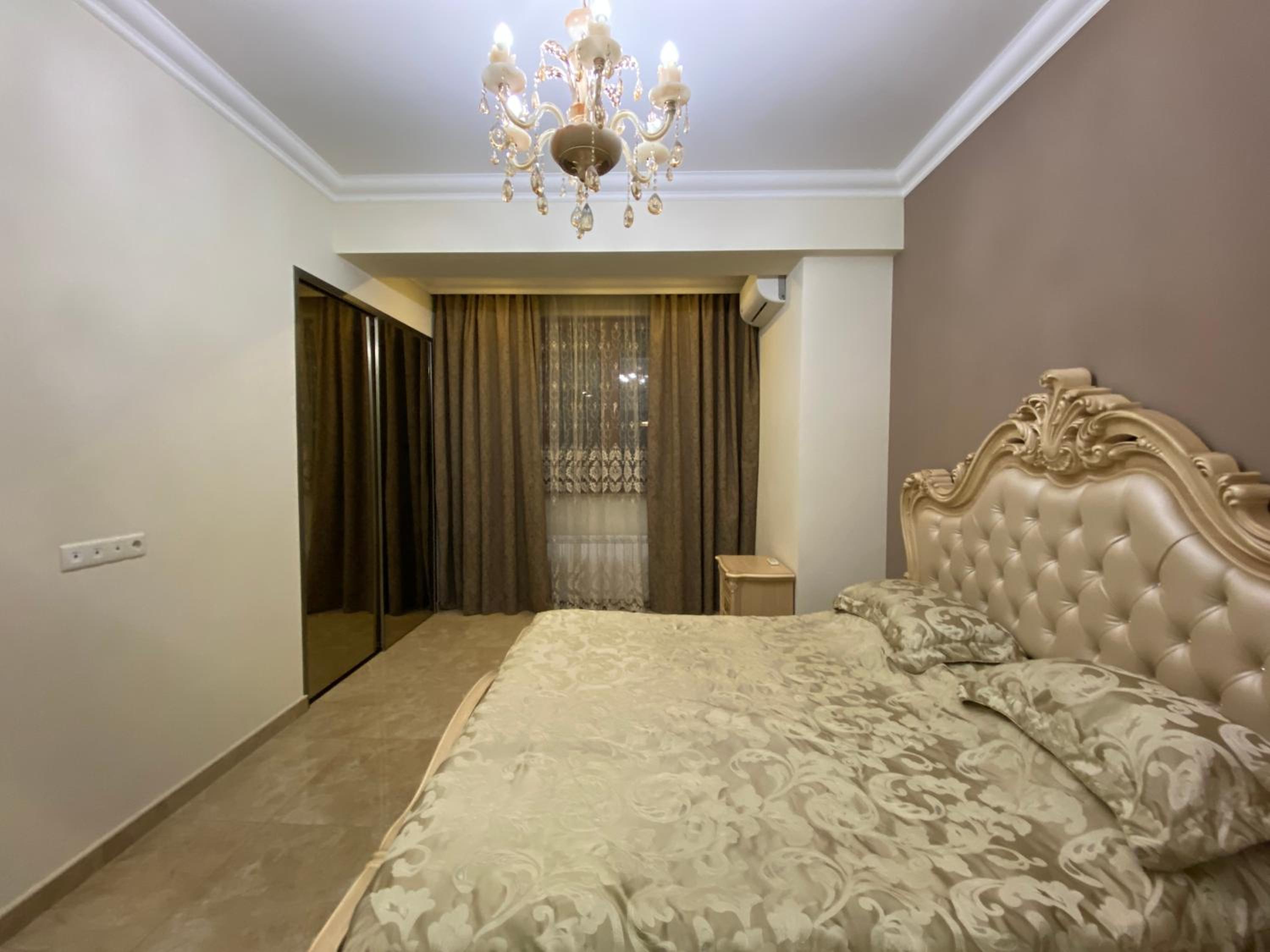Teryan street 3 bedrooms Luxury and Unique apartment TT777