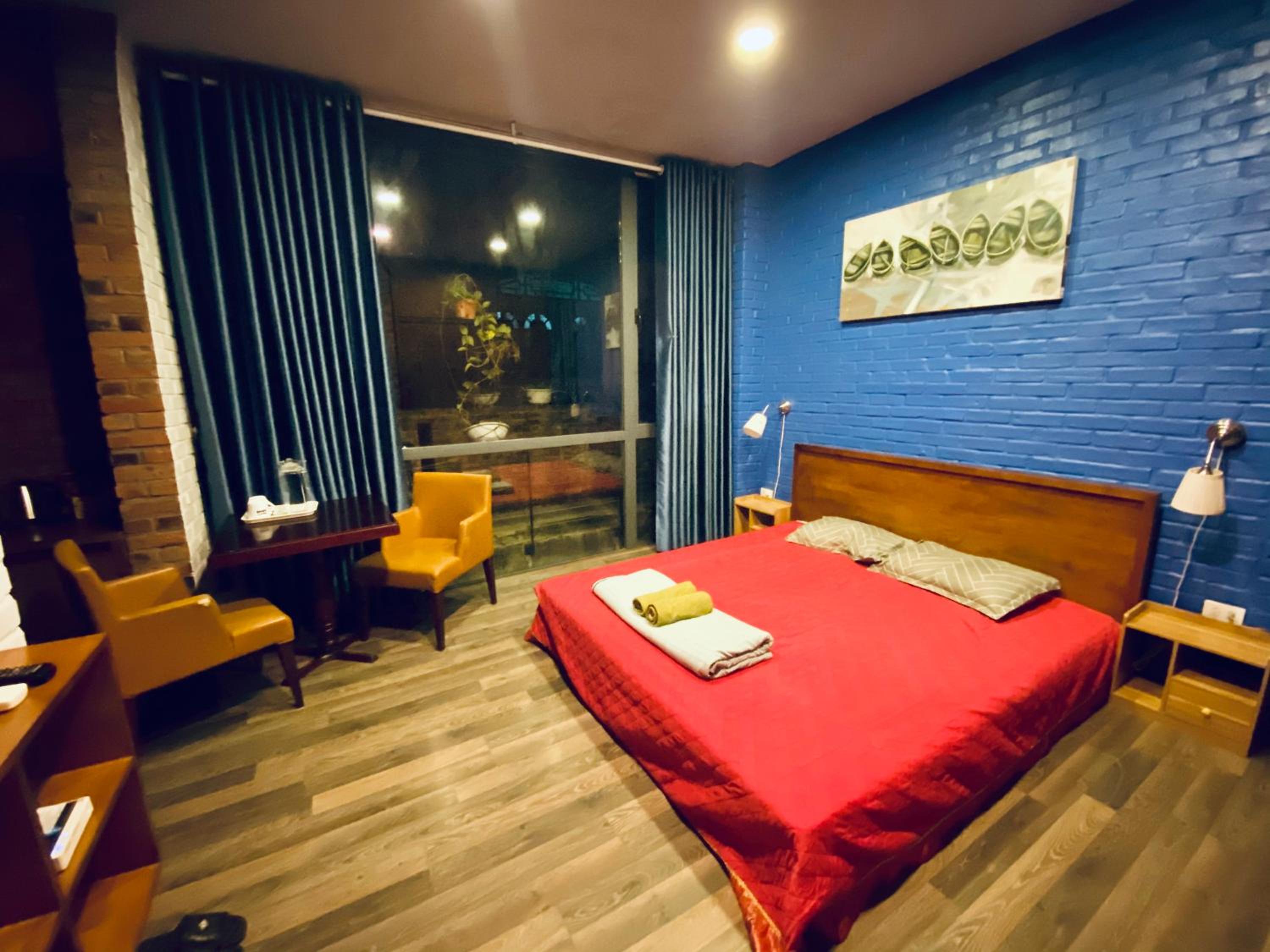 hotel room