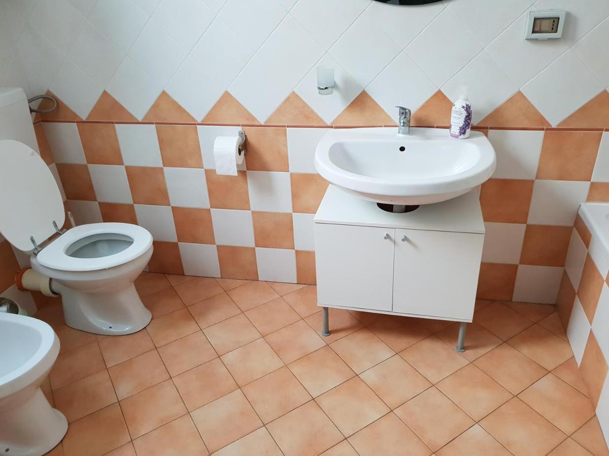 Stanze Di Leo en Palermo — bathroom