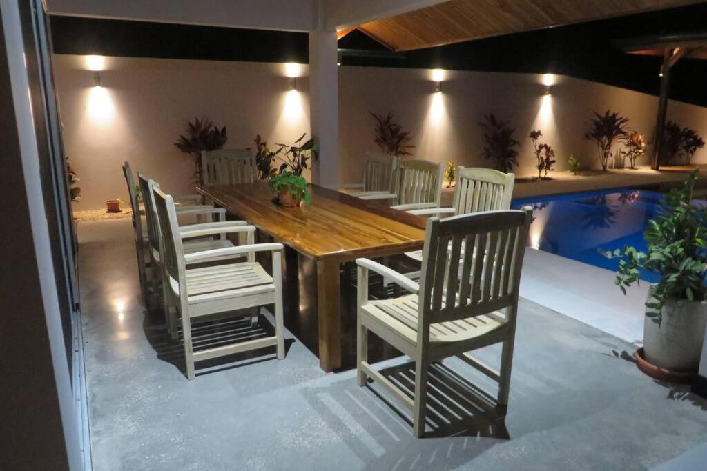 New Hill top Home with a Beautiful Tropical View