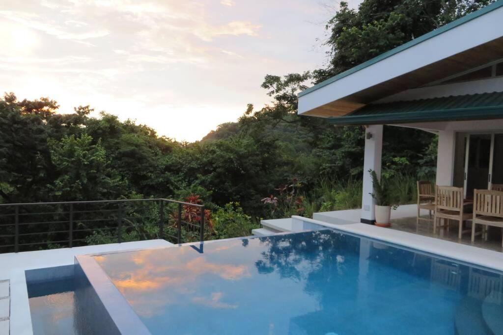 New Hill top Home with a Beautiful Tropical View