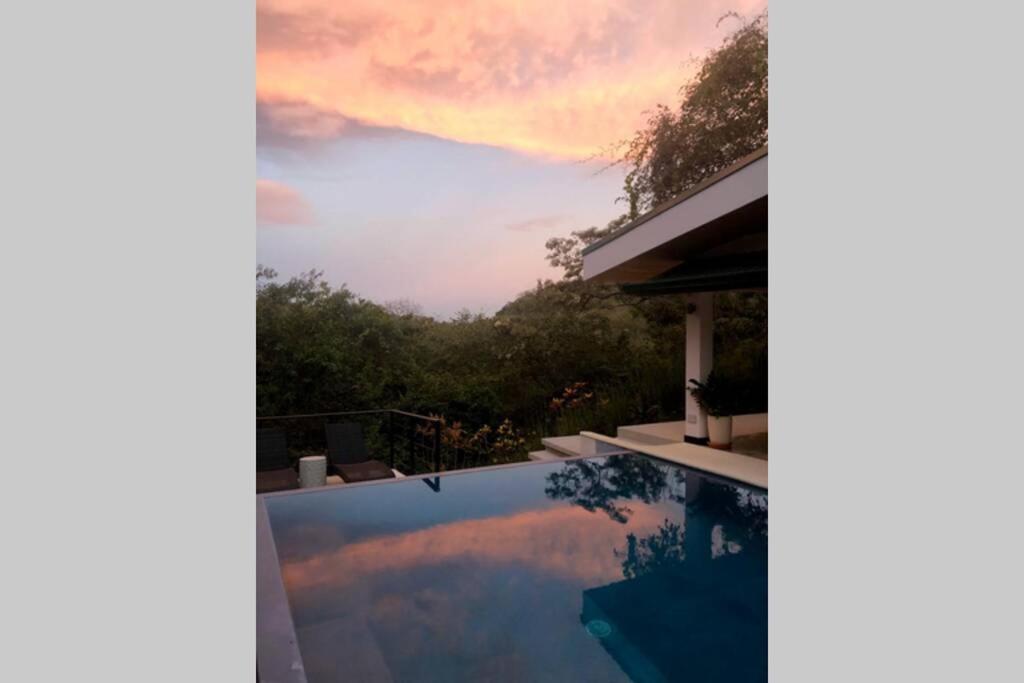 New Hill top Home with a Beautiful Tropical View