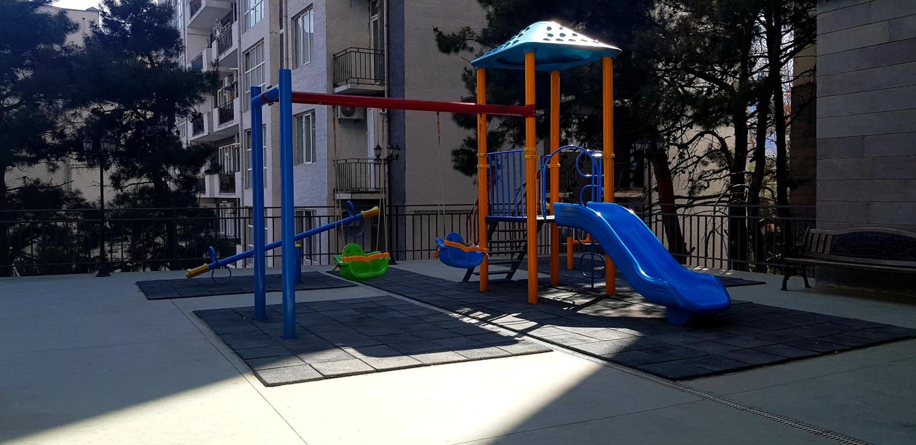 Photo 11