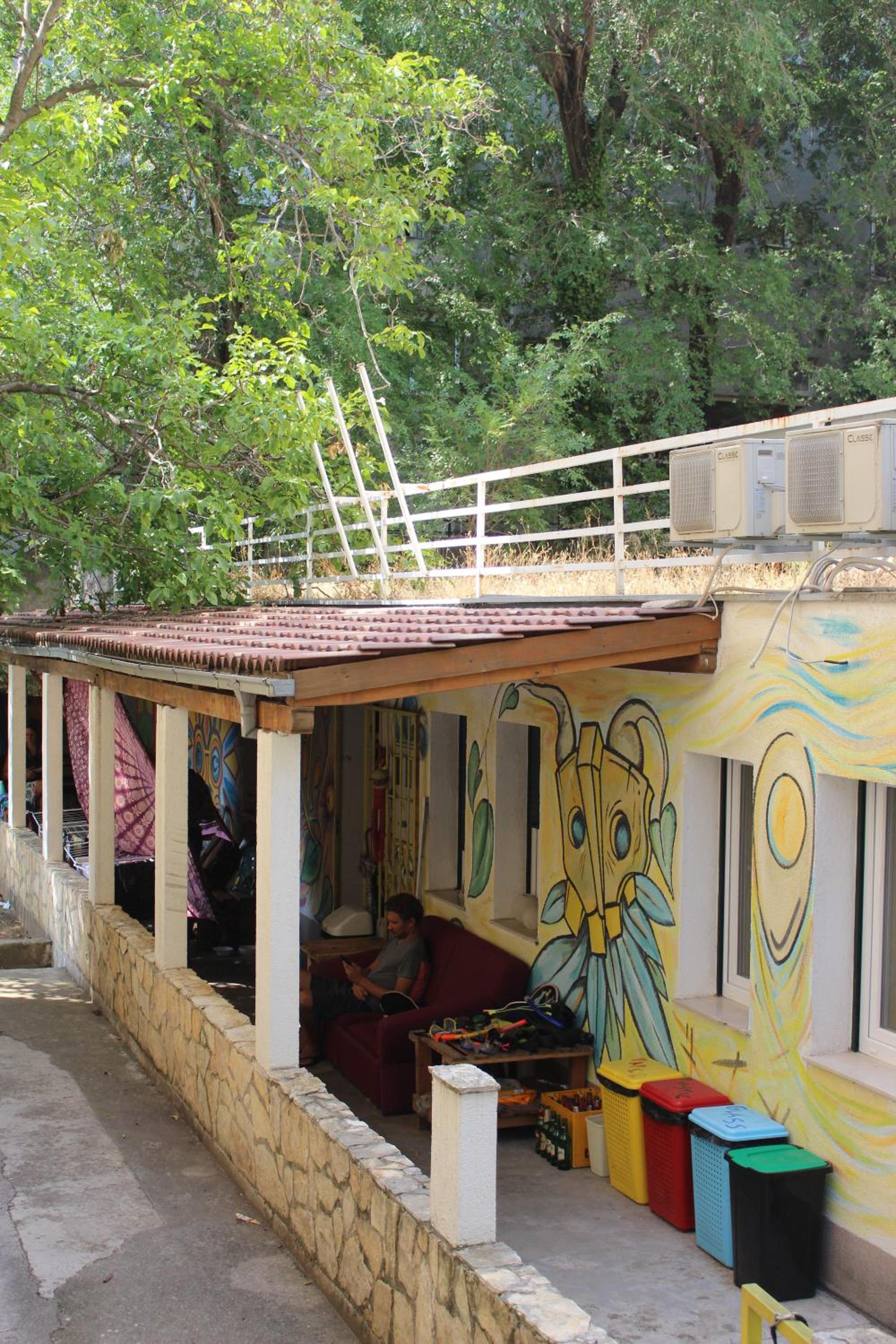 Outlanders Tribe Hostel view 3