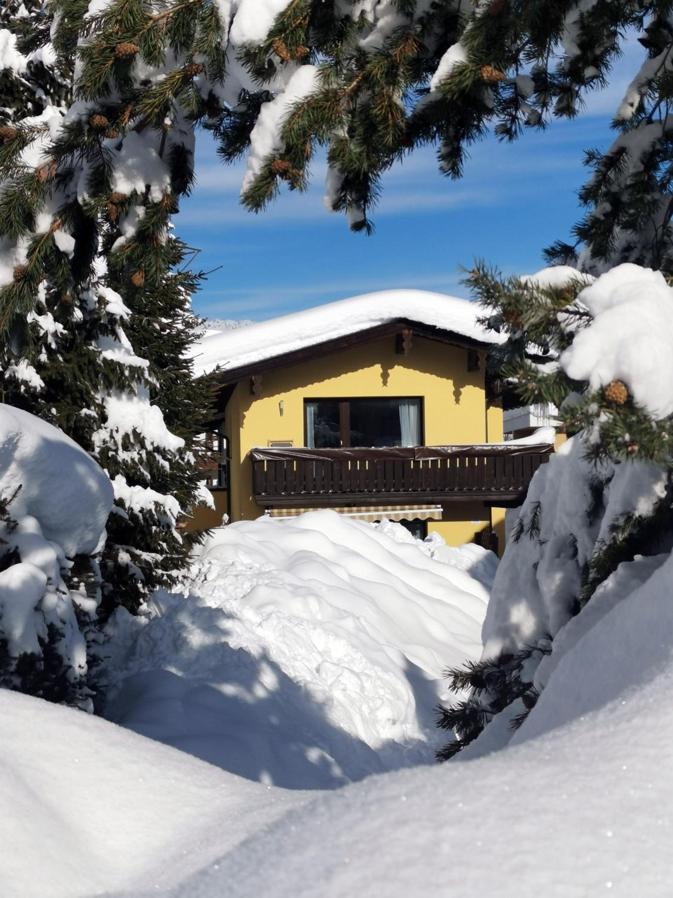 The Seefeld Retreat - Central Family Friendly Apartments - Mountain Views
