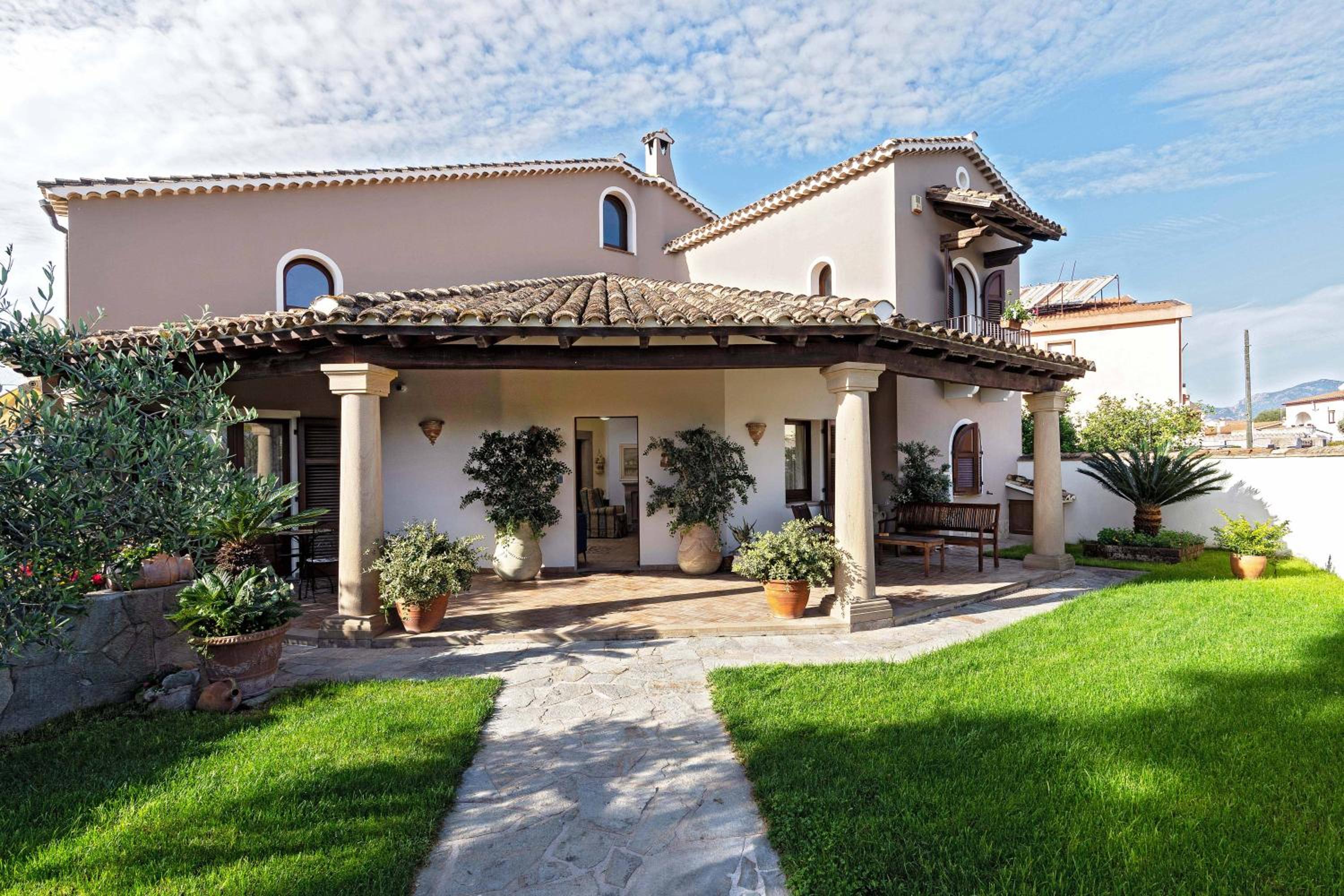 Hotel Villa Lina - Image 1