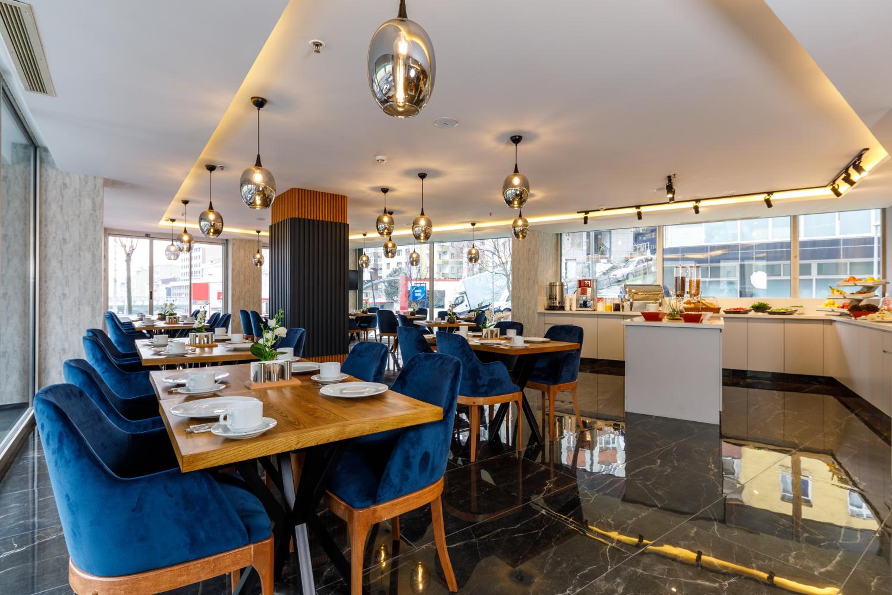 Urban Hotel Bomonti - Image 13