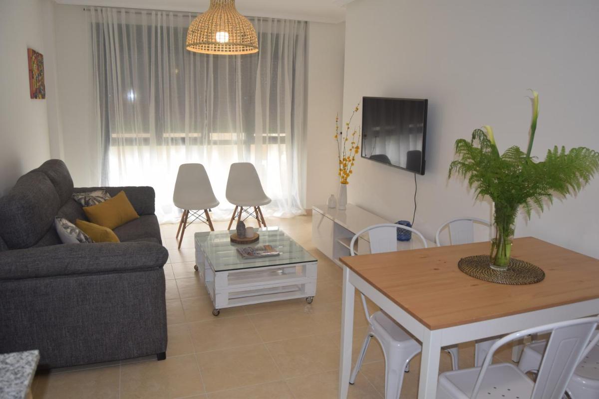 La Caparina, apartamento a 3 km de la playa photo 2
