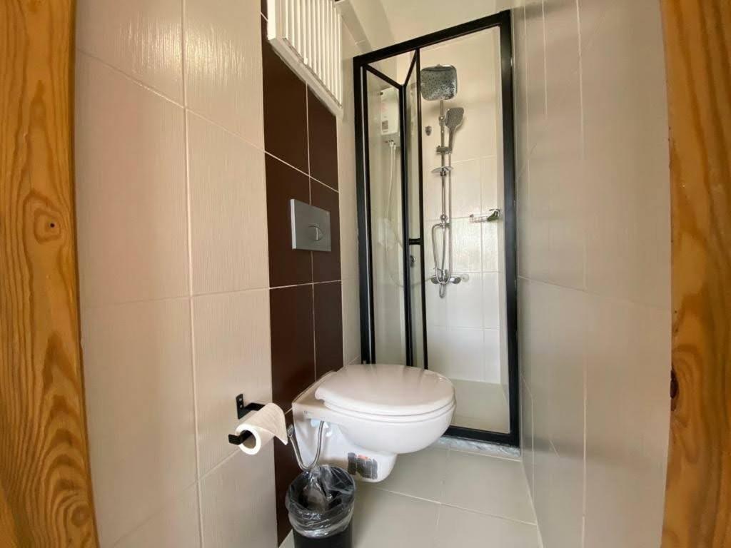 El Camino Yurt & Pub - Image 40