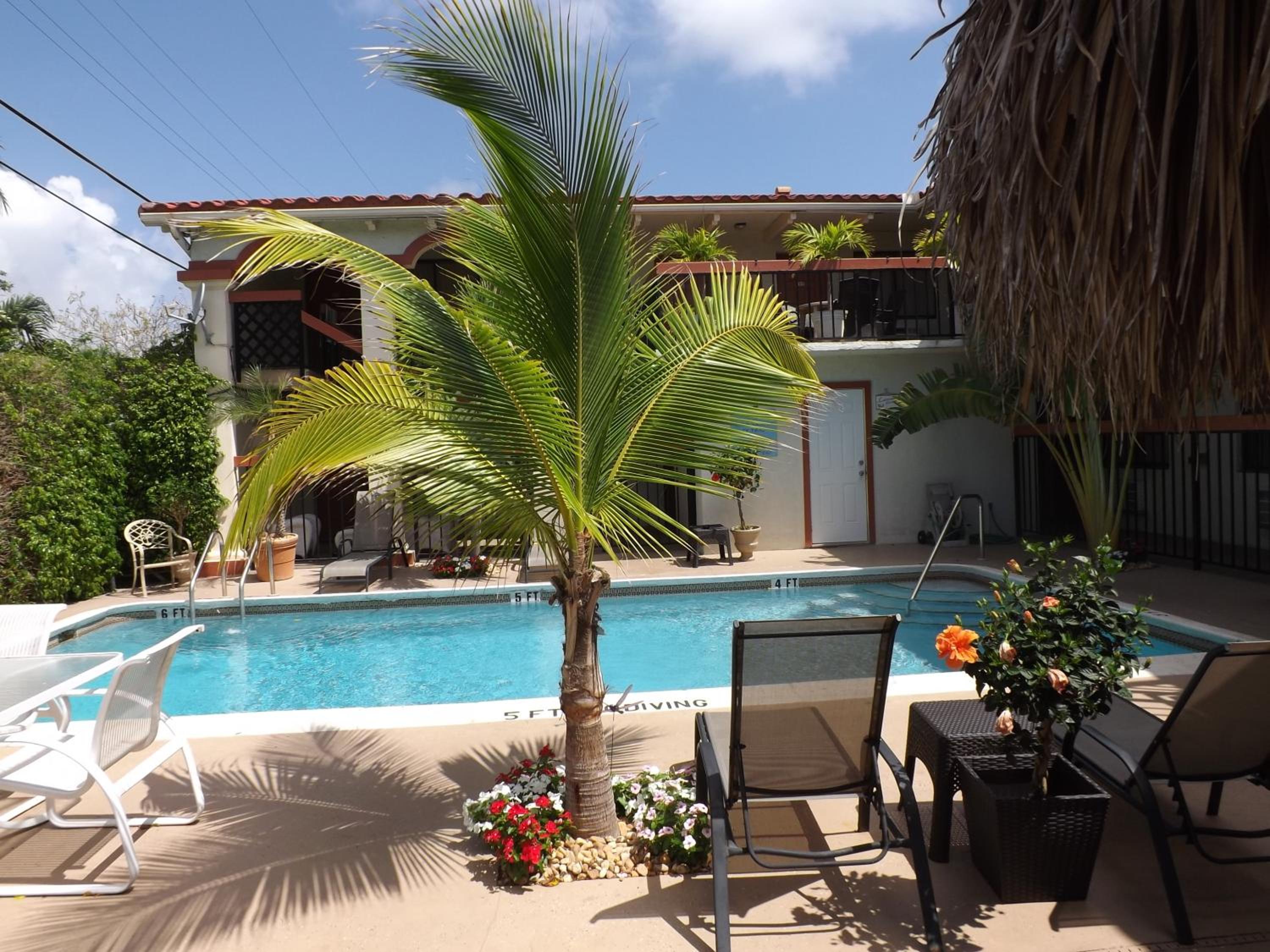 Palm Breeze Hotel
