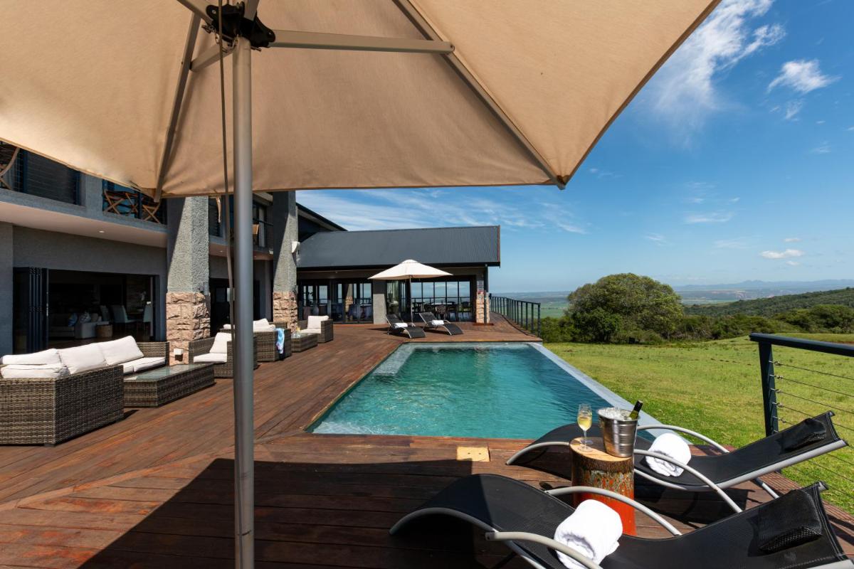 outdoor BBQ area